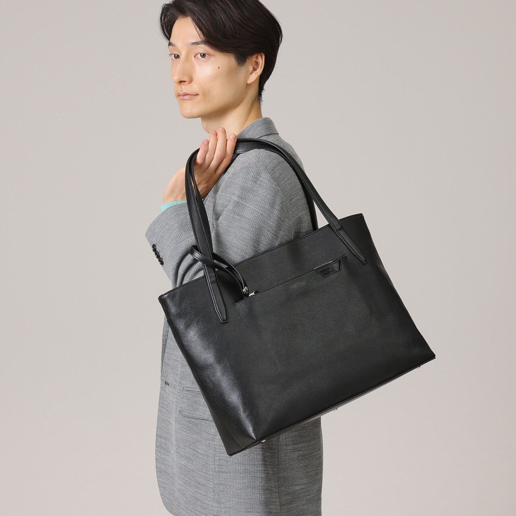 TAKEO KIKUCHI「【ポーチ付き】シュリンクレザートートバッグ」|トートバッグ|