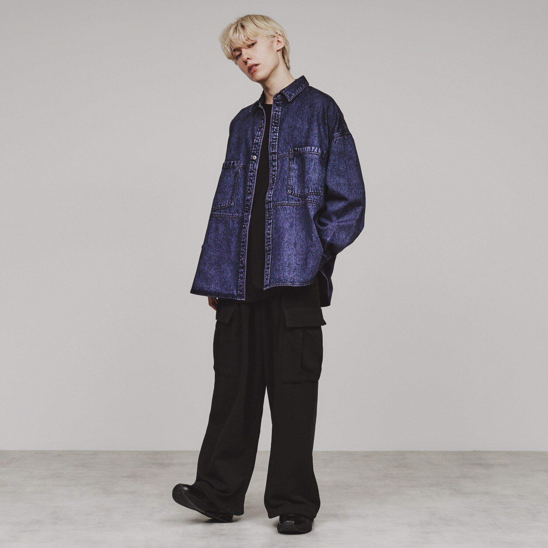 tk.TAKEO KIKUCHI「ケミカルオーバーダイデニムシャツ」|シャツ・ブラウス|