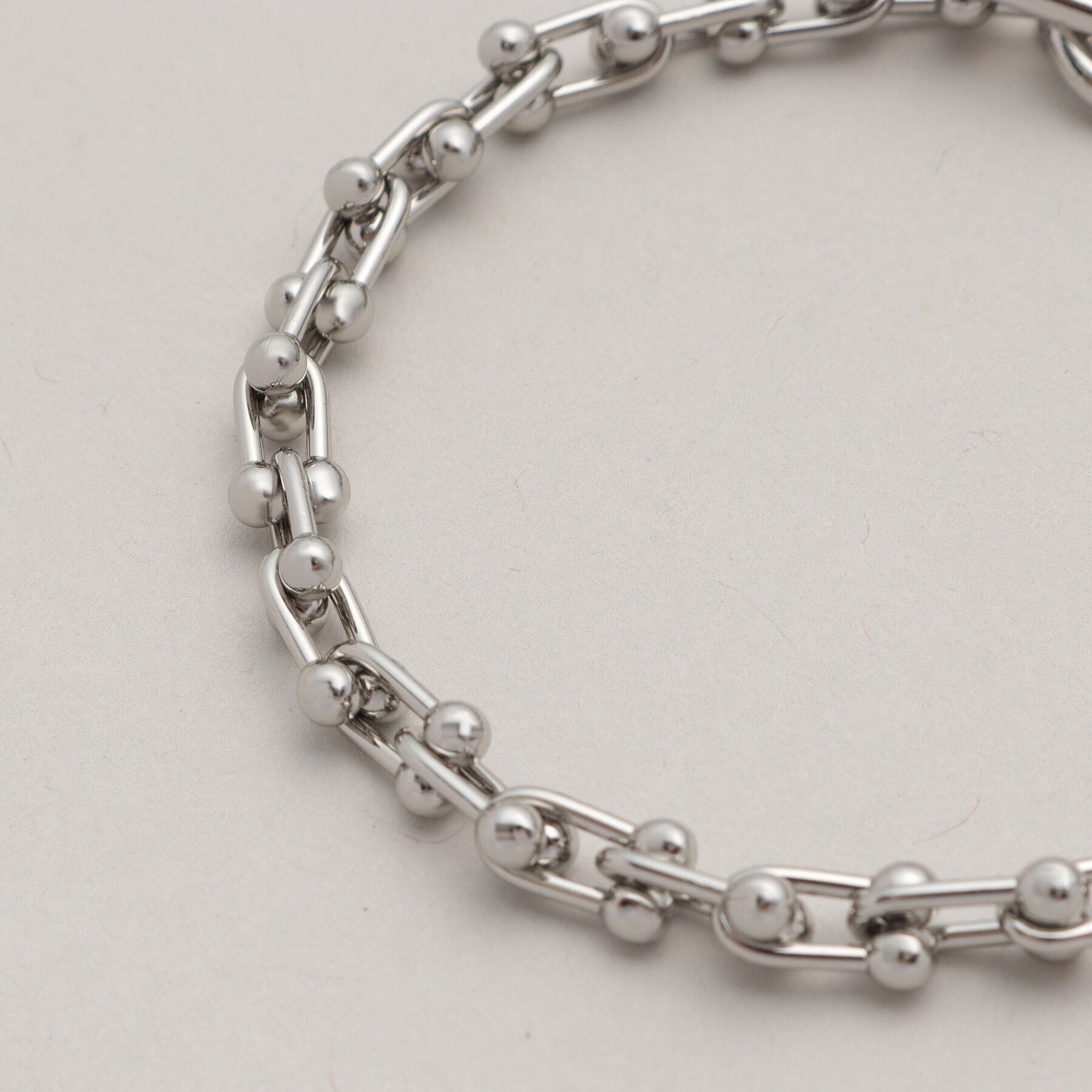 tk.TAKEO KIKUCHI「Uチェーンブレスレット」|ブレスレット・バングル|