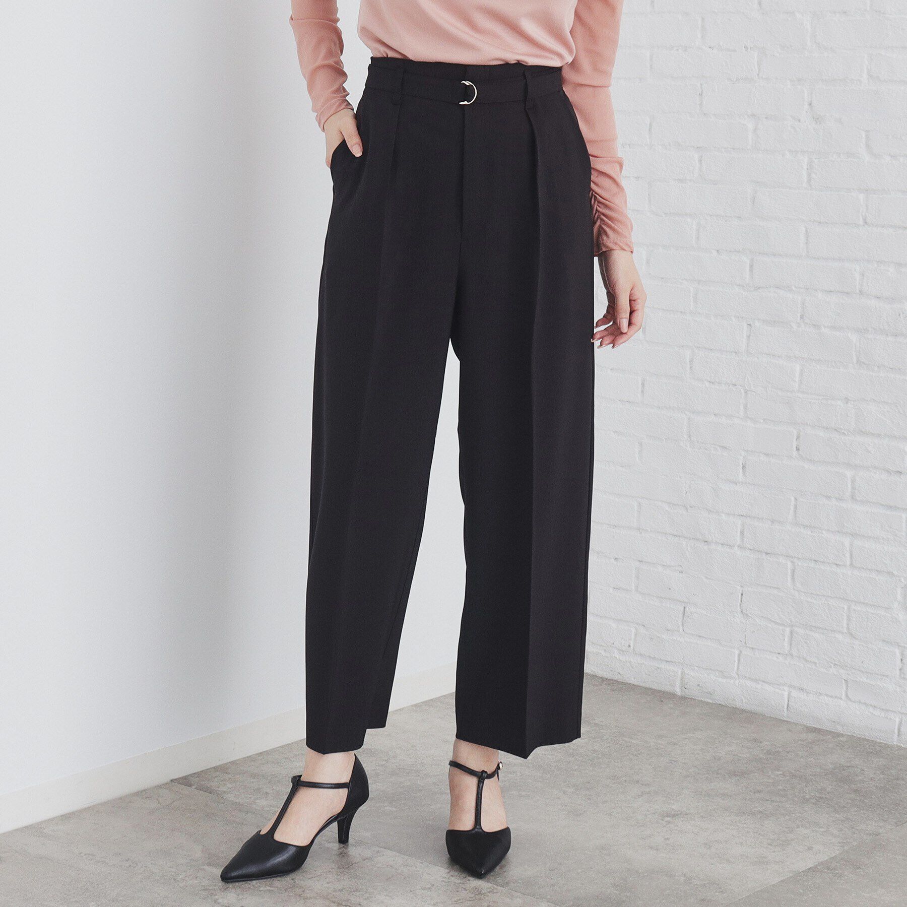 index「ストレッチベルテッドストレートパンツ【洗濯機洗い可/防シワ】」|その他|