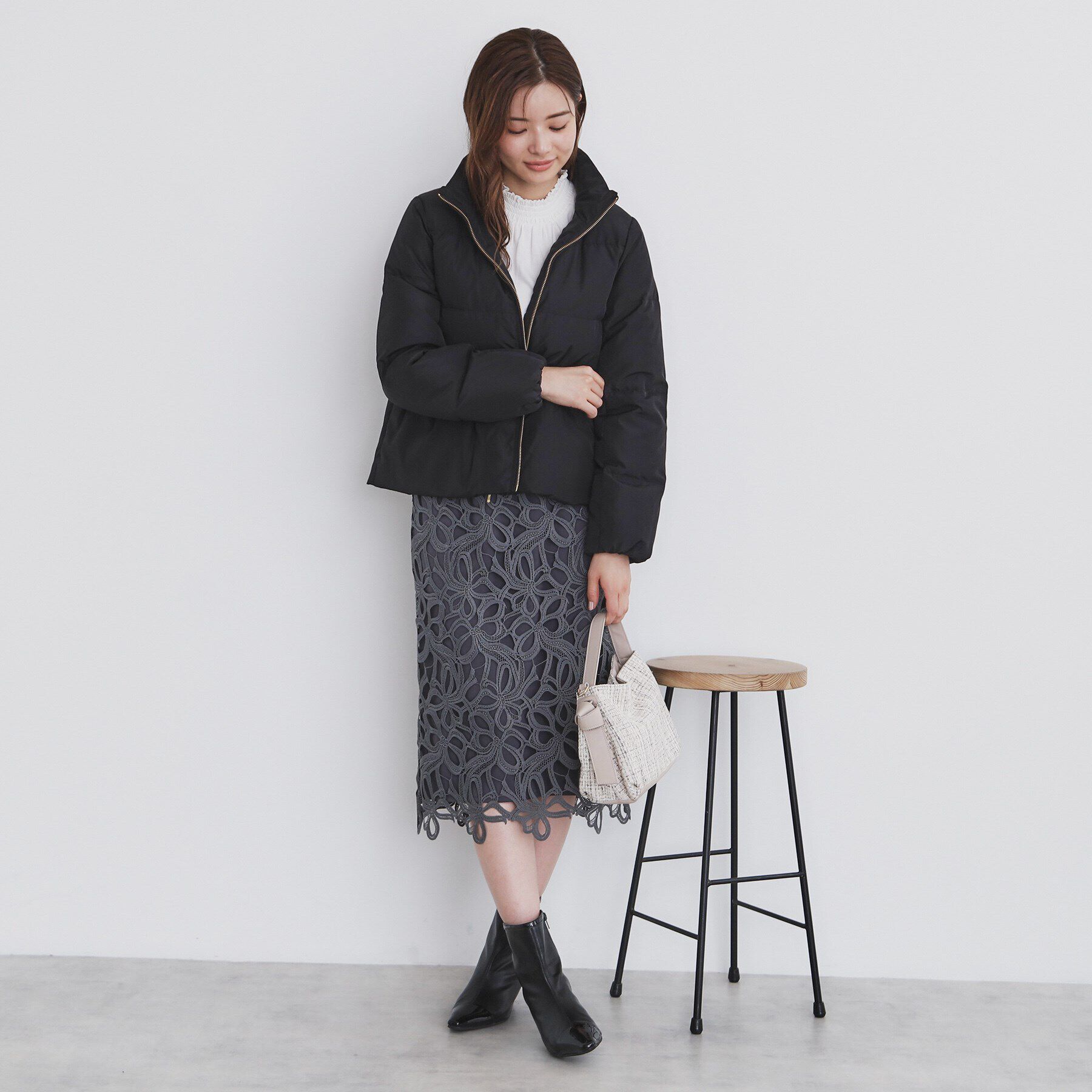 index「河田ダウン ライトペプラムコート【洗濯機洗い可/撥水/静電気防止裏地】」|ダウン|