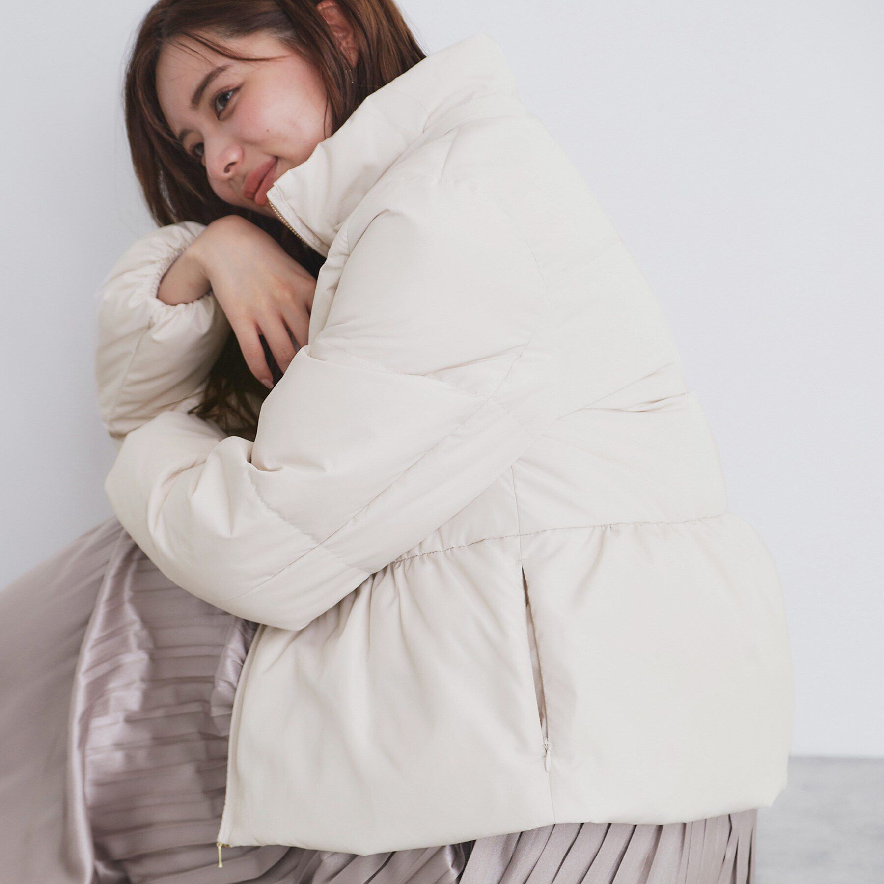 index「河田ダウン ライトペプラムコート【洗濯機洗い可/撥水/静電気防止裏地】」|ダウン|