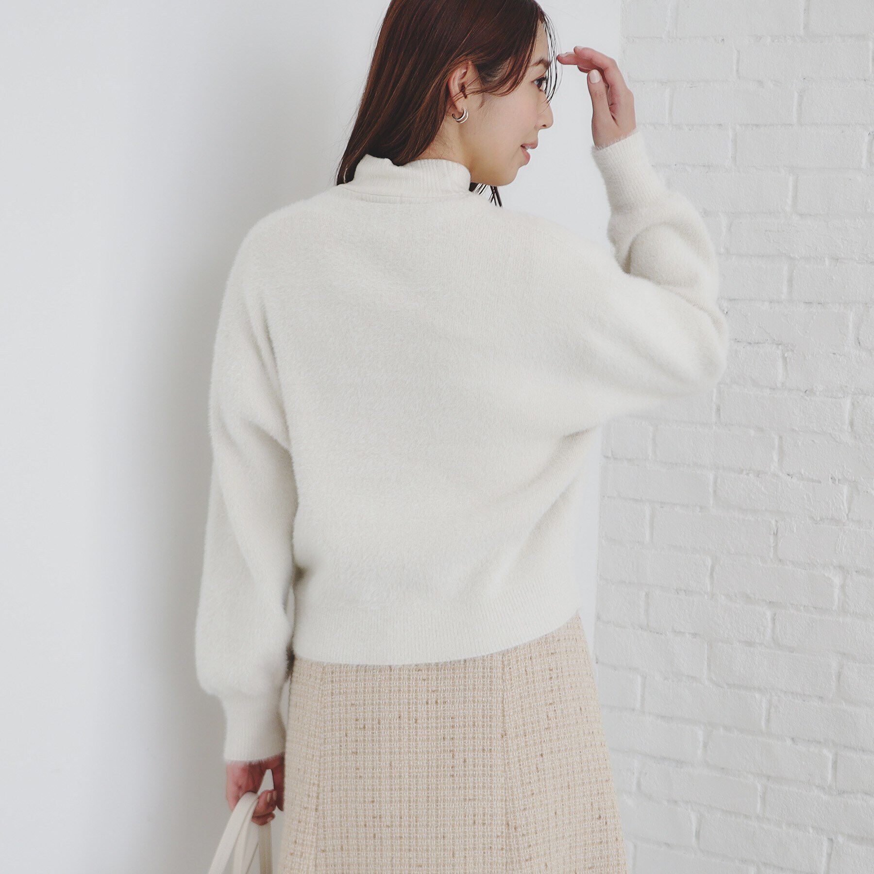 index「《美人百花掲載》ラメフェザーヤーンカーディガン【洗濯機洗い可】」|カーディガン|