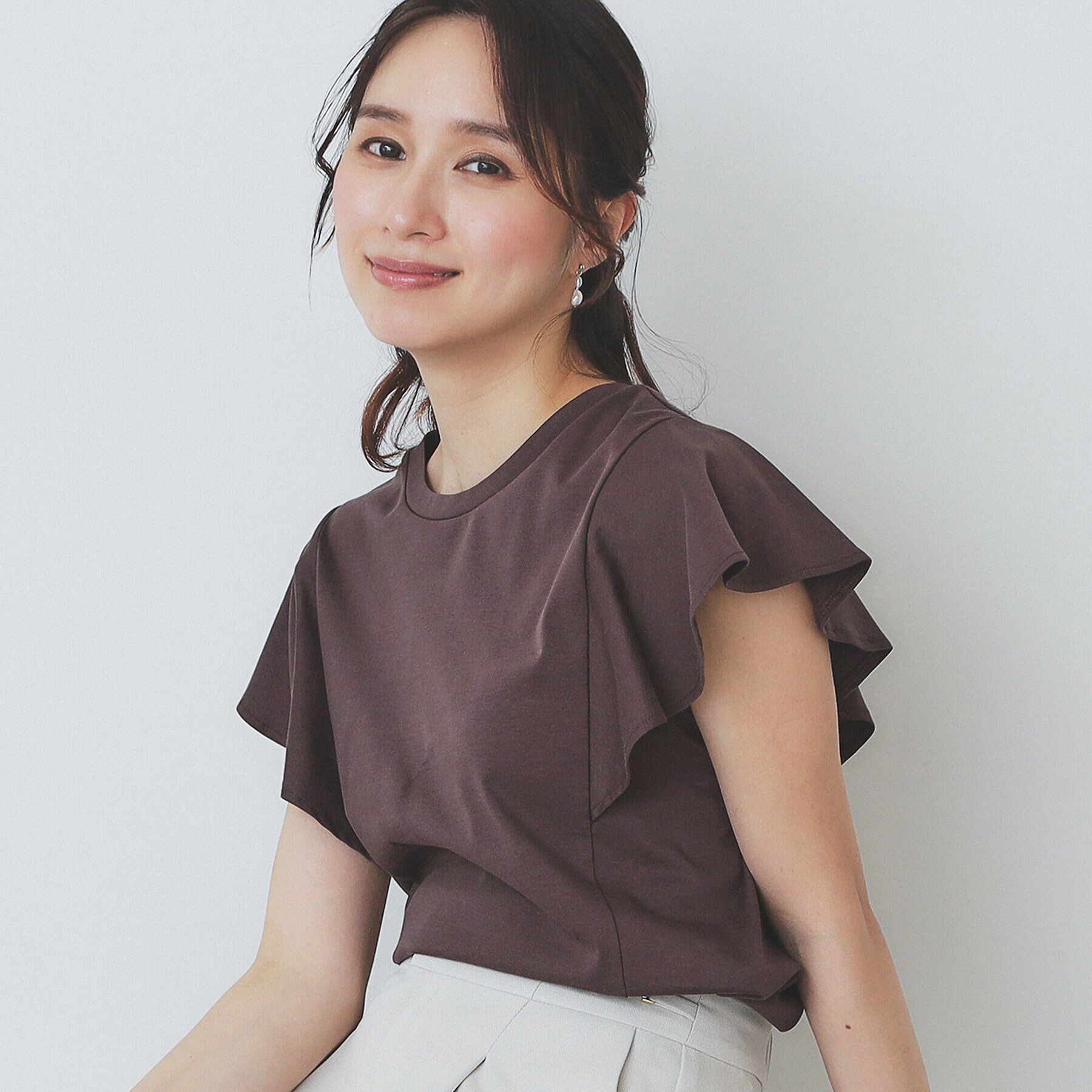 index「《美人百花掲載/XS-3Lサイズ》フレアスリーブバックシャントップス【接触冷感/UVケア/洗濯機洗い」|Tシャツ・カットソー|ブラウン(044)
