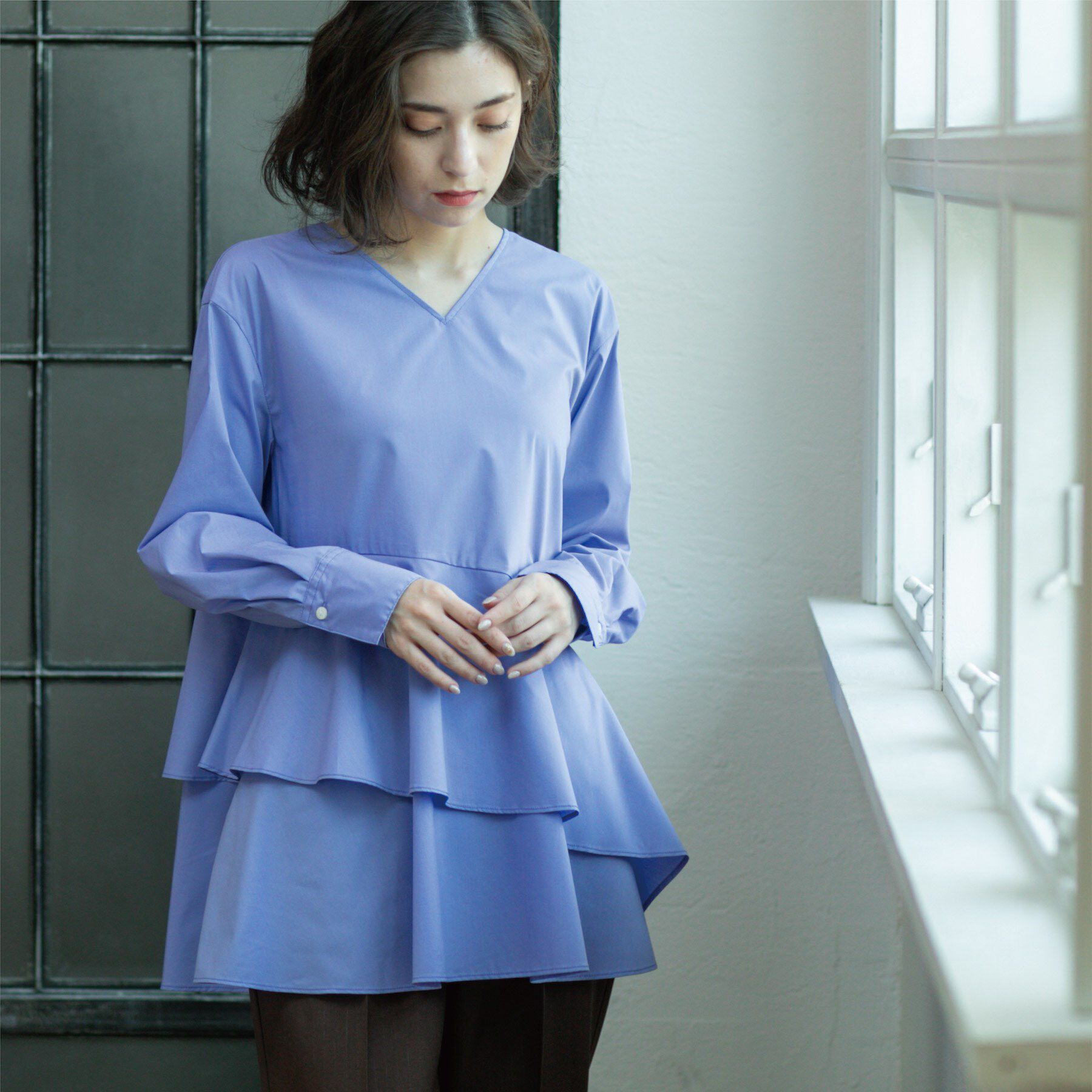 OPAQUE.CLIP「アシンメトリーフリルチュニック【洗濯機洗い可】」|シャツ・ブラウス|ブルー(091)