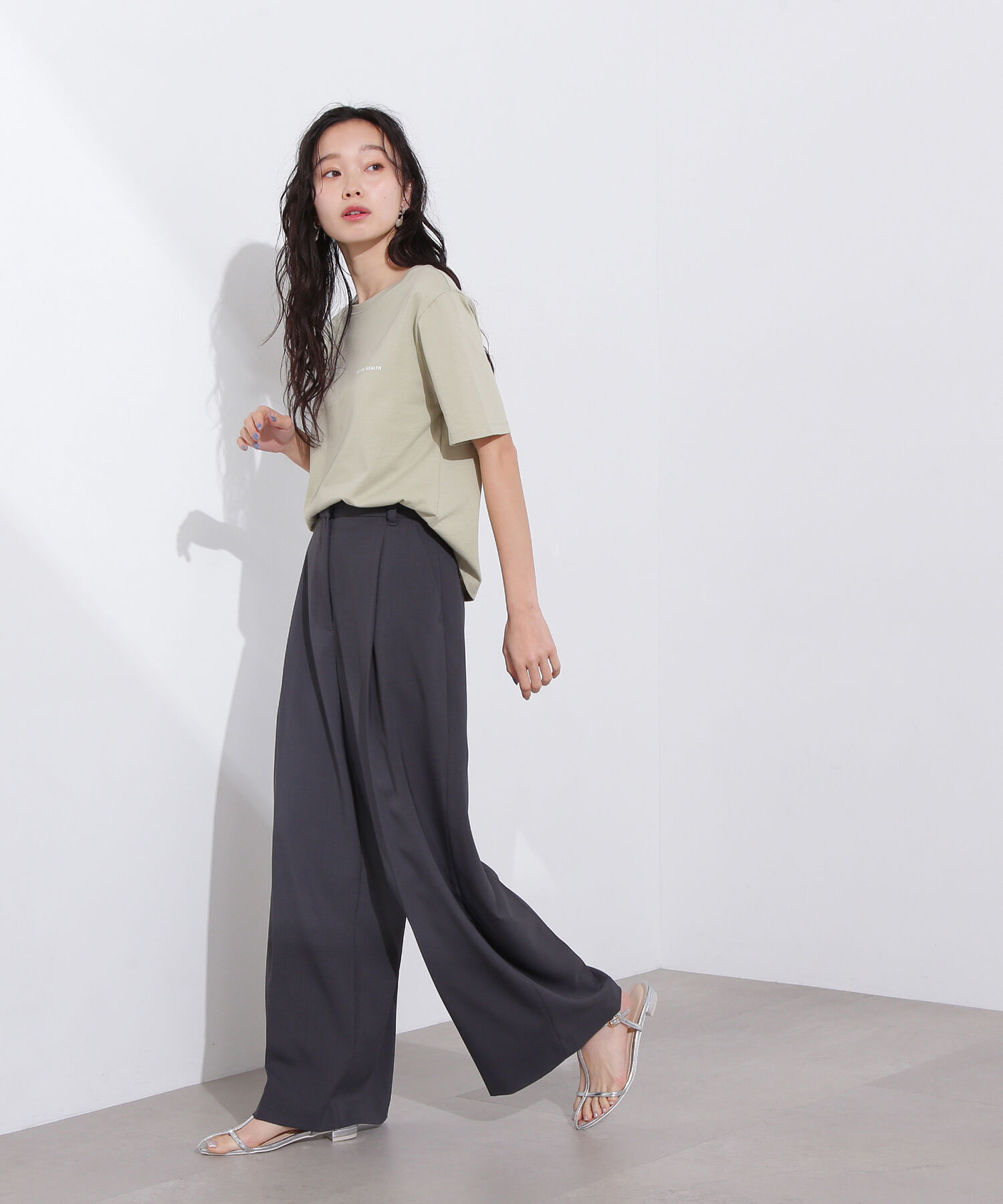  「ライトタックワイドパンツ」|その他|