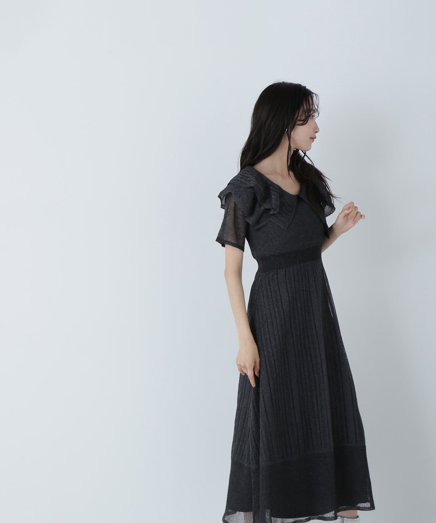  「ラッフルシアーニットワンピース」|ワンピース|