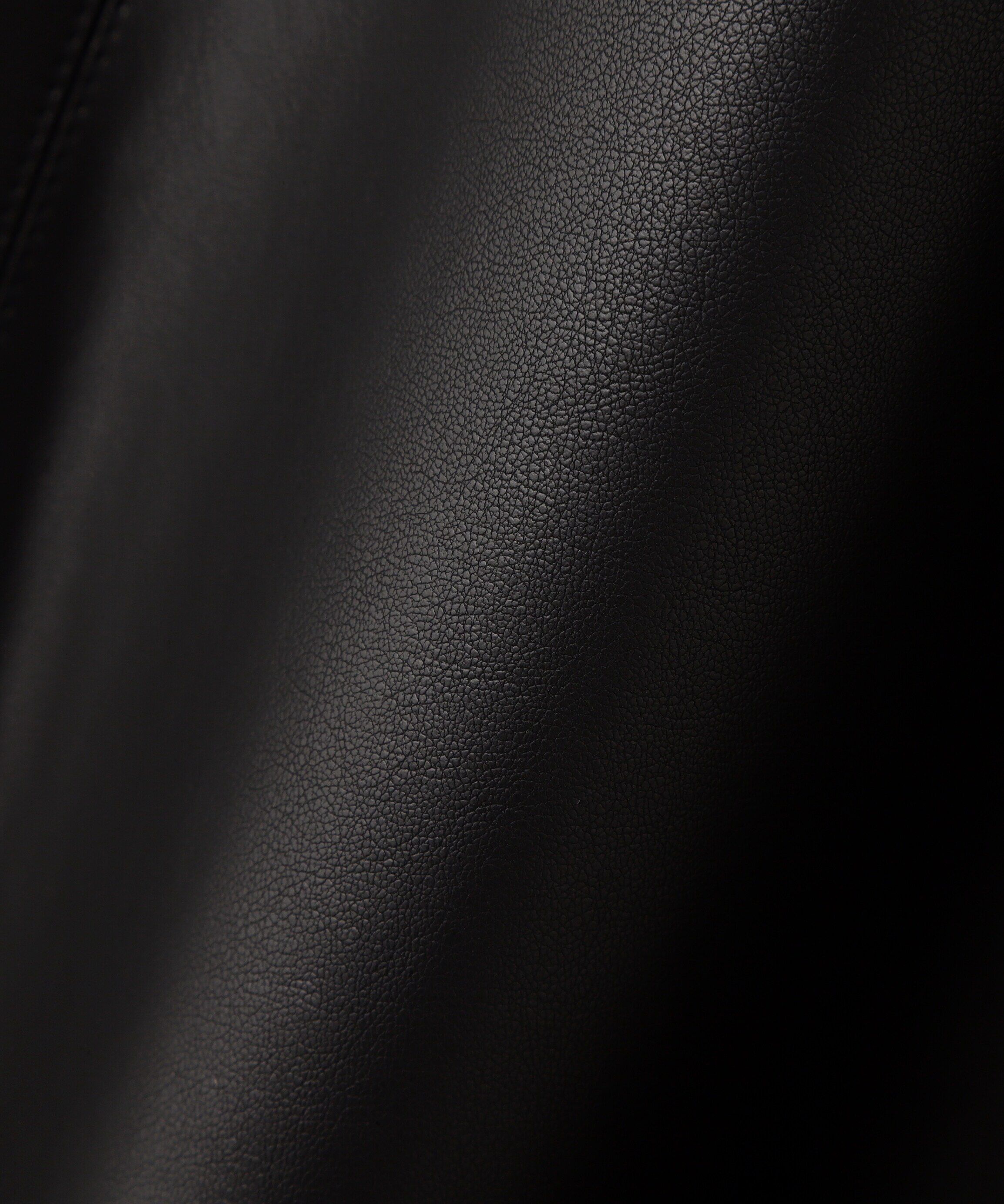  「フェイクレザービスチェ＆スカート」|ワンピース|