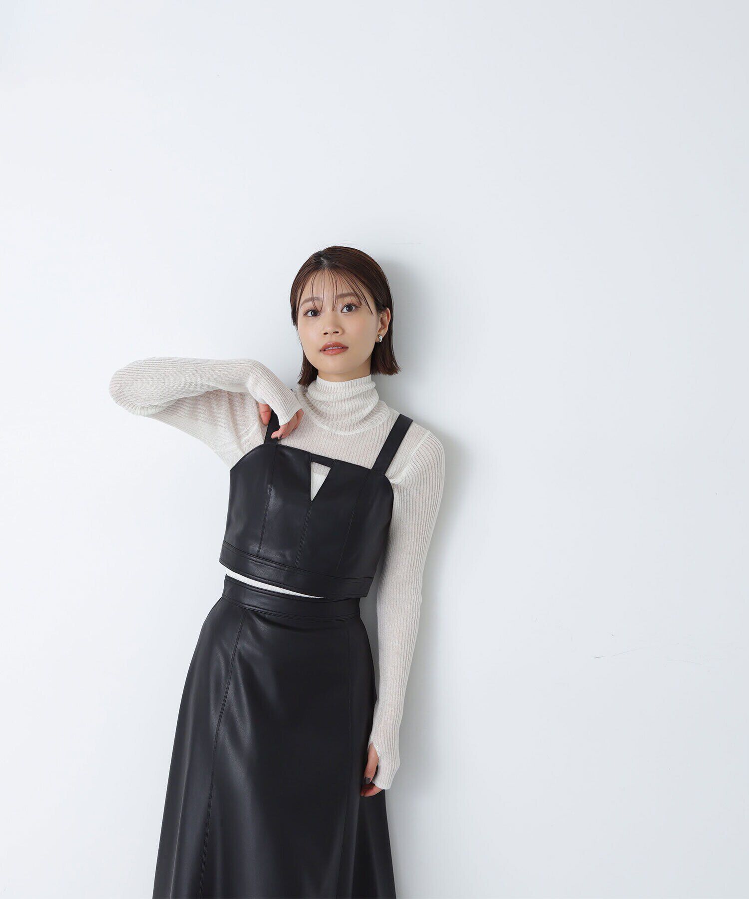  「フェイクレザービスチェ＆スカート」|ワンピース|