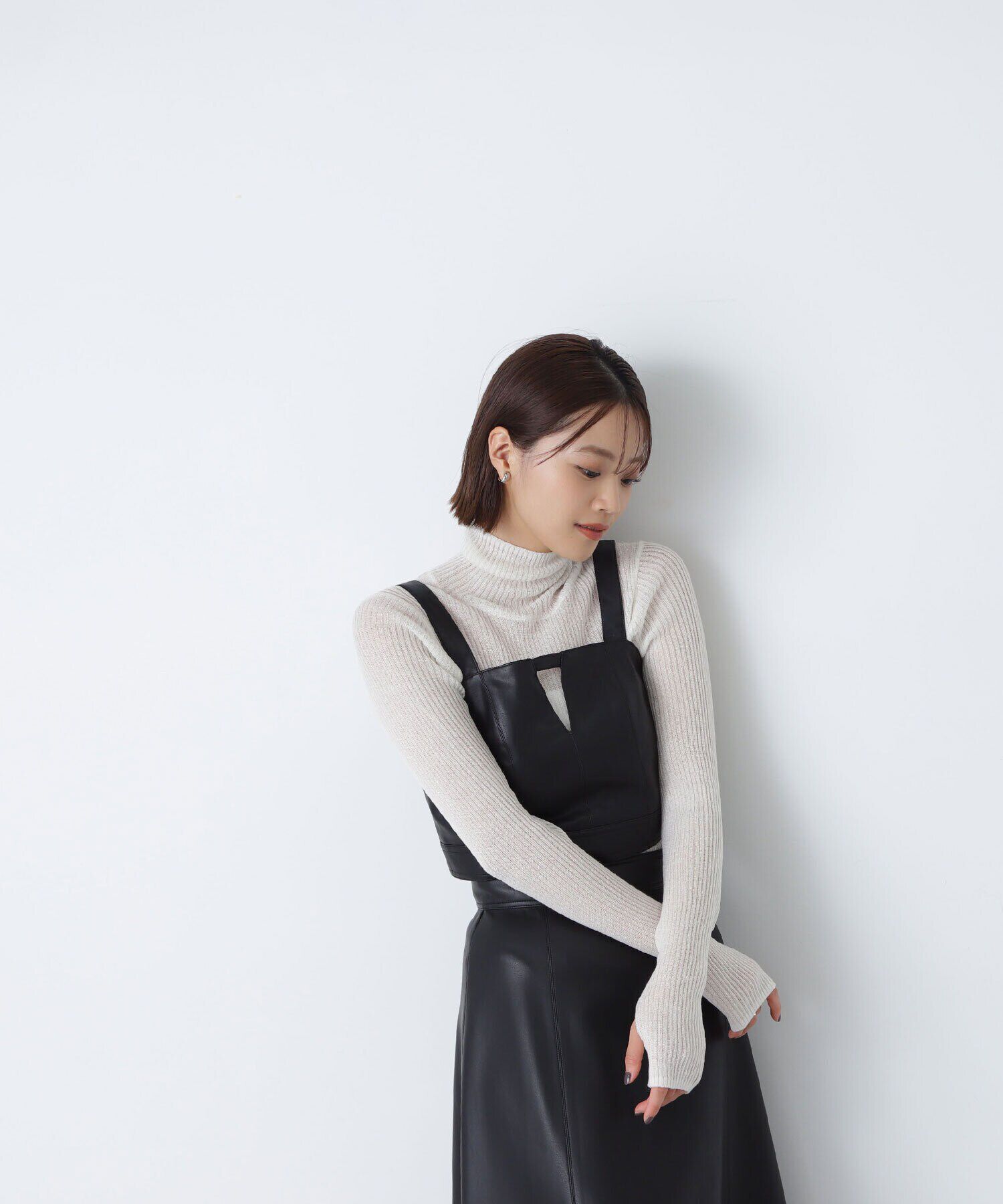  「フェイクレザービスチェ＆スカート」|ワンピース|