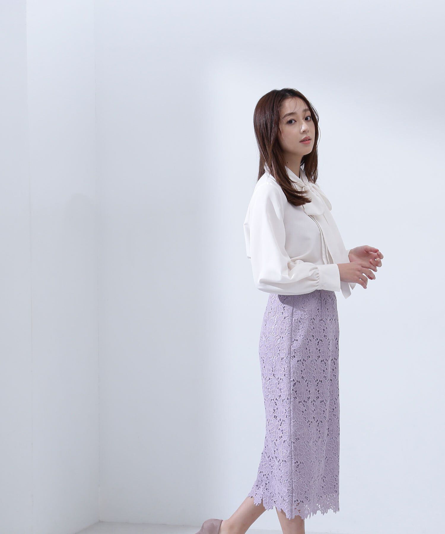  「フラワーレースタイトスカート」|スカート|