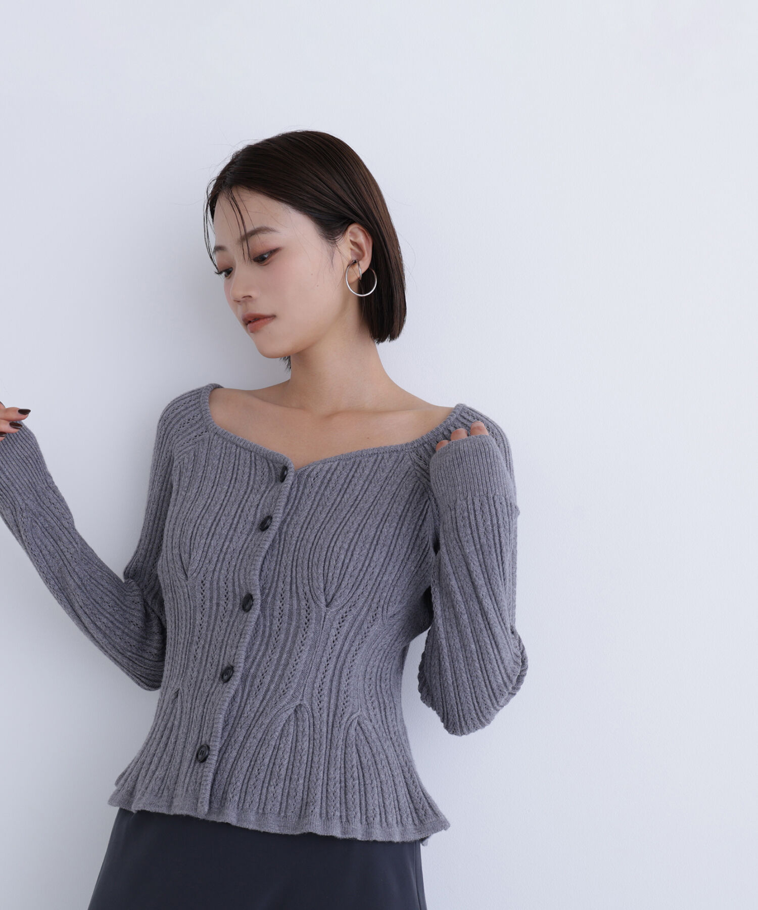  「柄編みペプラムニットカーディガン」|ニット・セーター|ミディアムグ