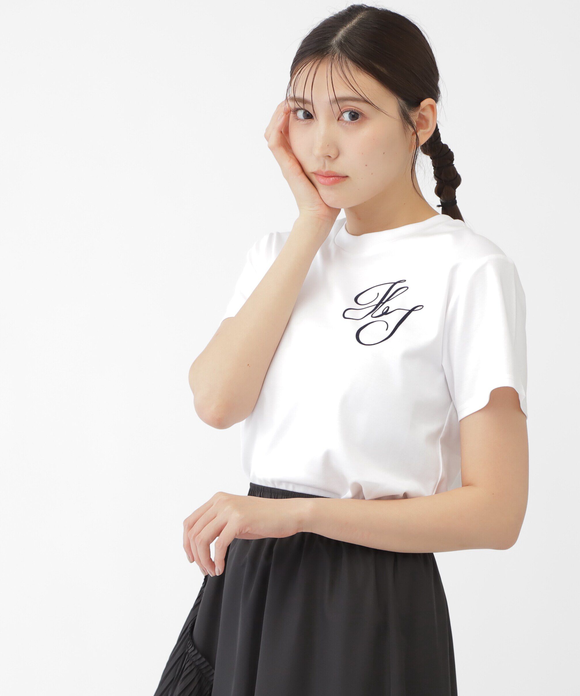  「フロッキーエンブレムプリントTシャツ」|Tシャツ・カットソー|