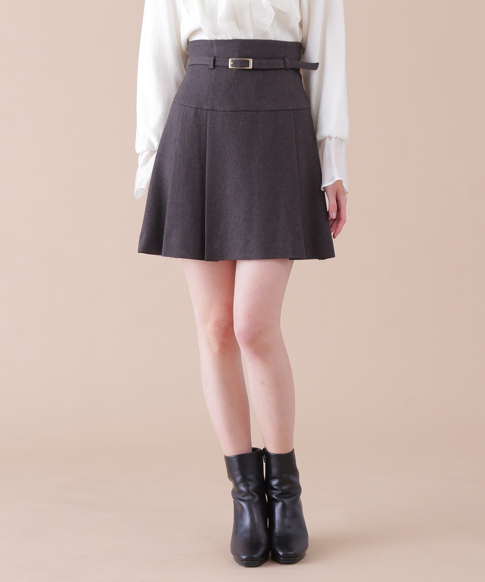  「バックルベルト付プリーツミニスカート」|スカート|グレー