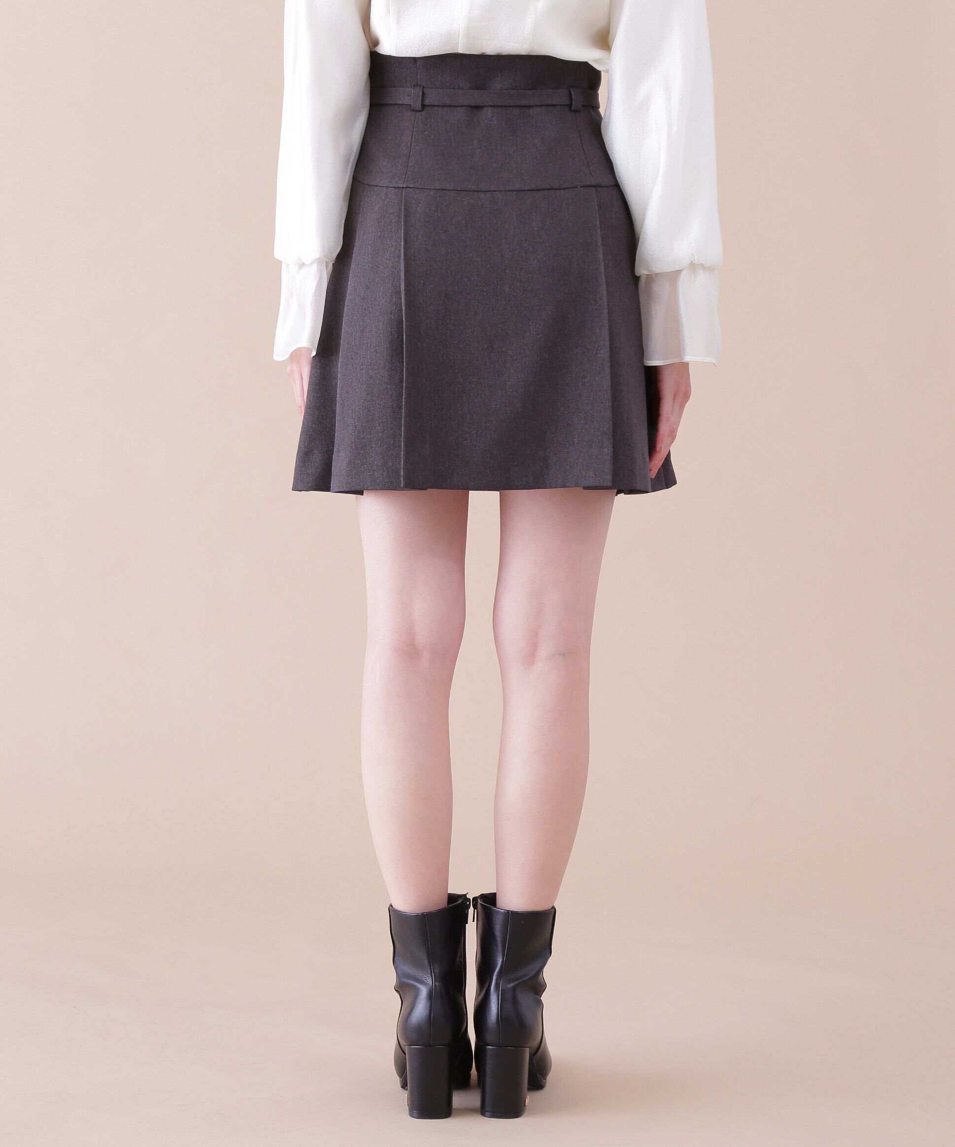  「バックルベルト付プリーツミニスカート」|スカート|