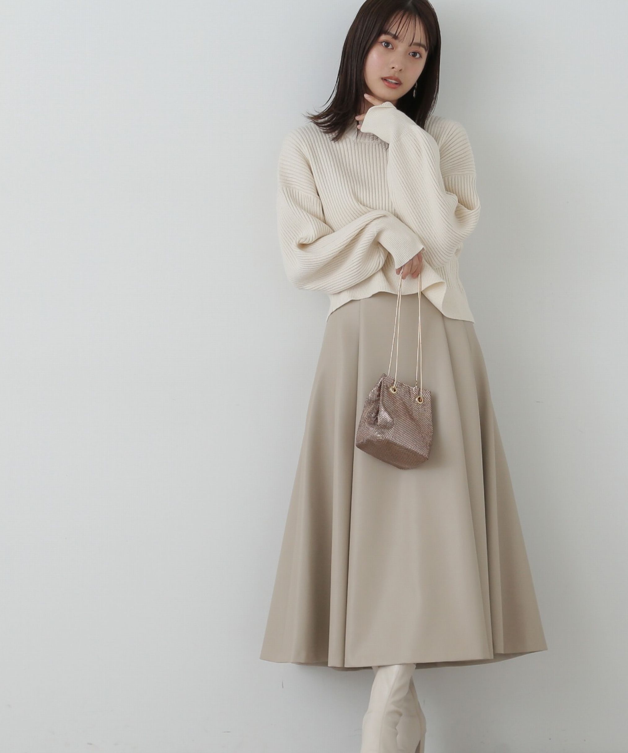 PROPORTION BODY DRESSING「フェイクレザーフレアスカート」|スカート|ベージュ