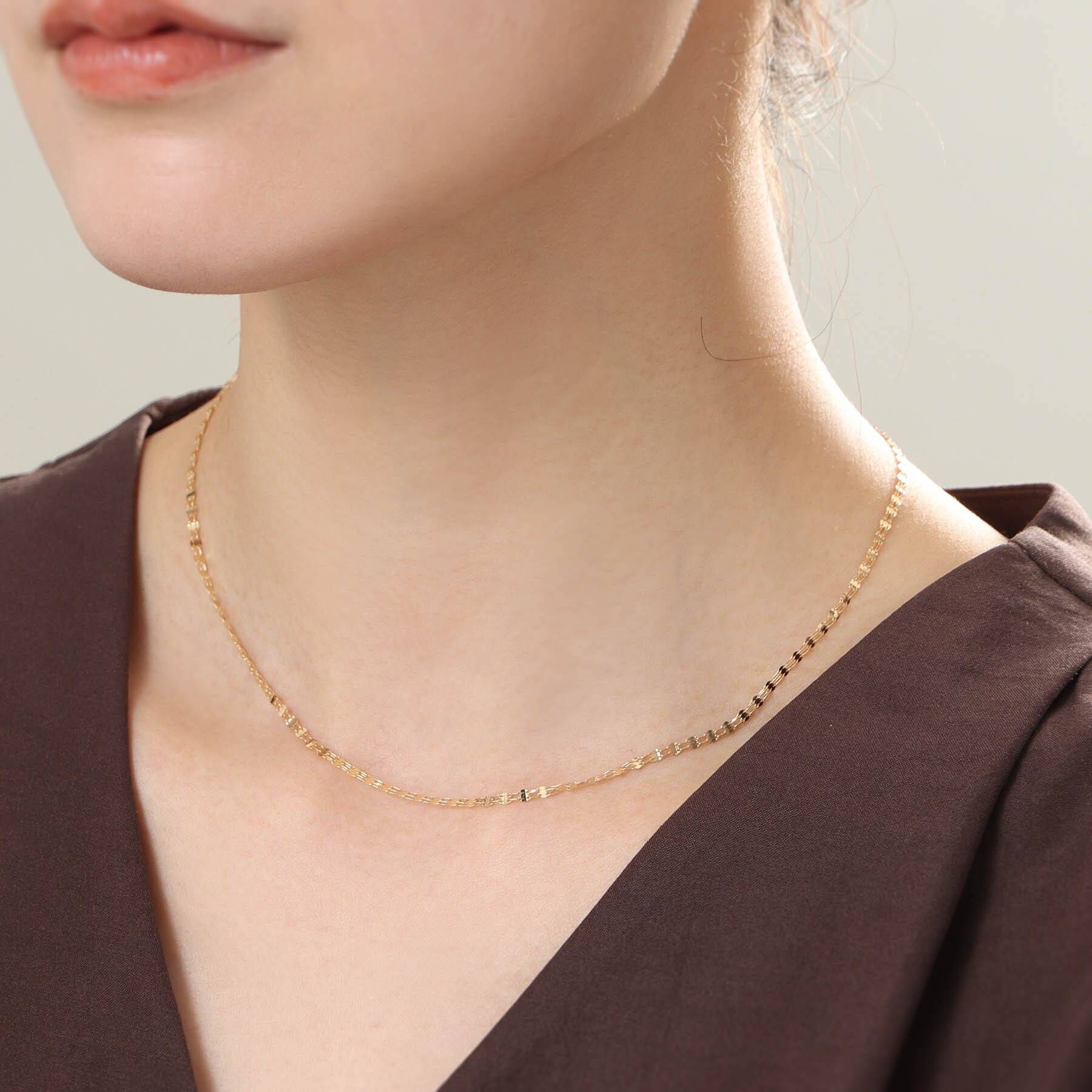 COCOSHNIK「K18ダブルフラワークロス ネックレス」|ネックレス|