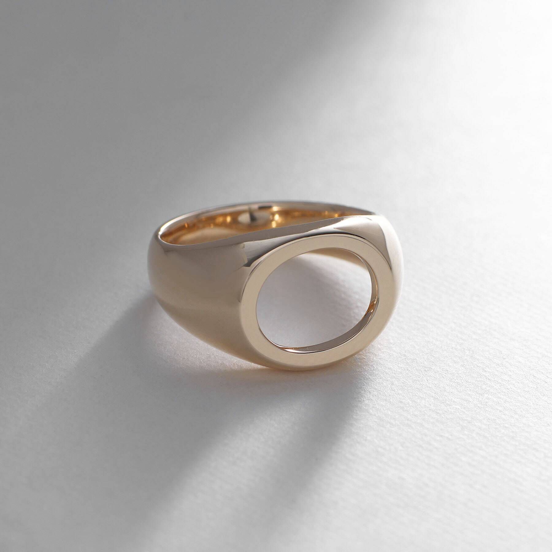 COCOSHNIK「K10オープンシグネット オーバルリング」|リング|