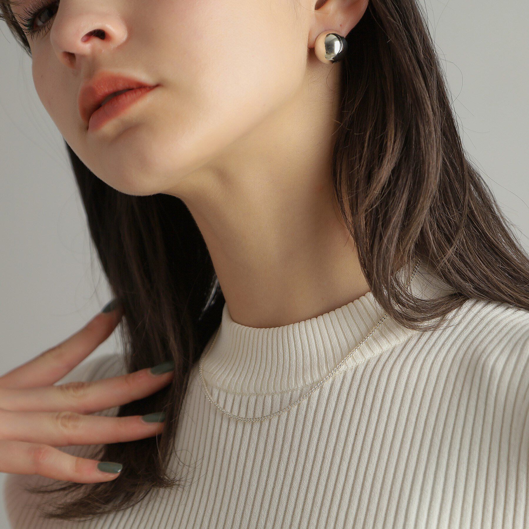 COCOSHNIK ONKITSCH「シルバー デザインチェーン カーブネックレス」|ネックレス|