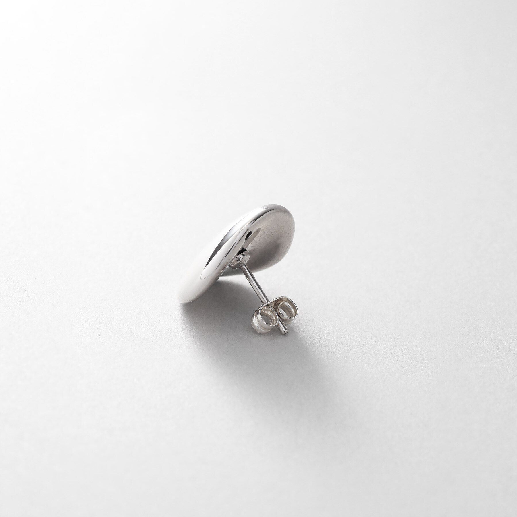 COCOSHNIK ONKITSCH「シルバー ホロウピアス Dシェイプ」|ピアス|