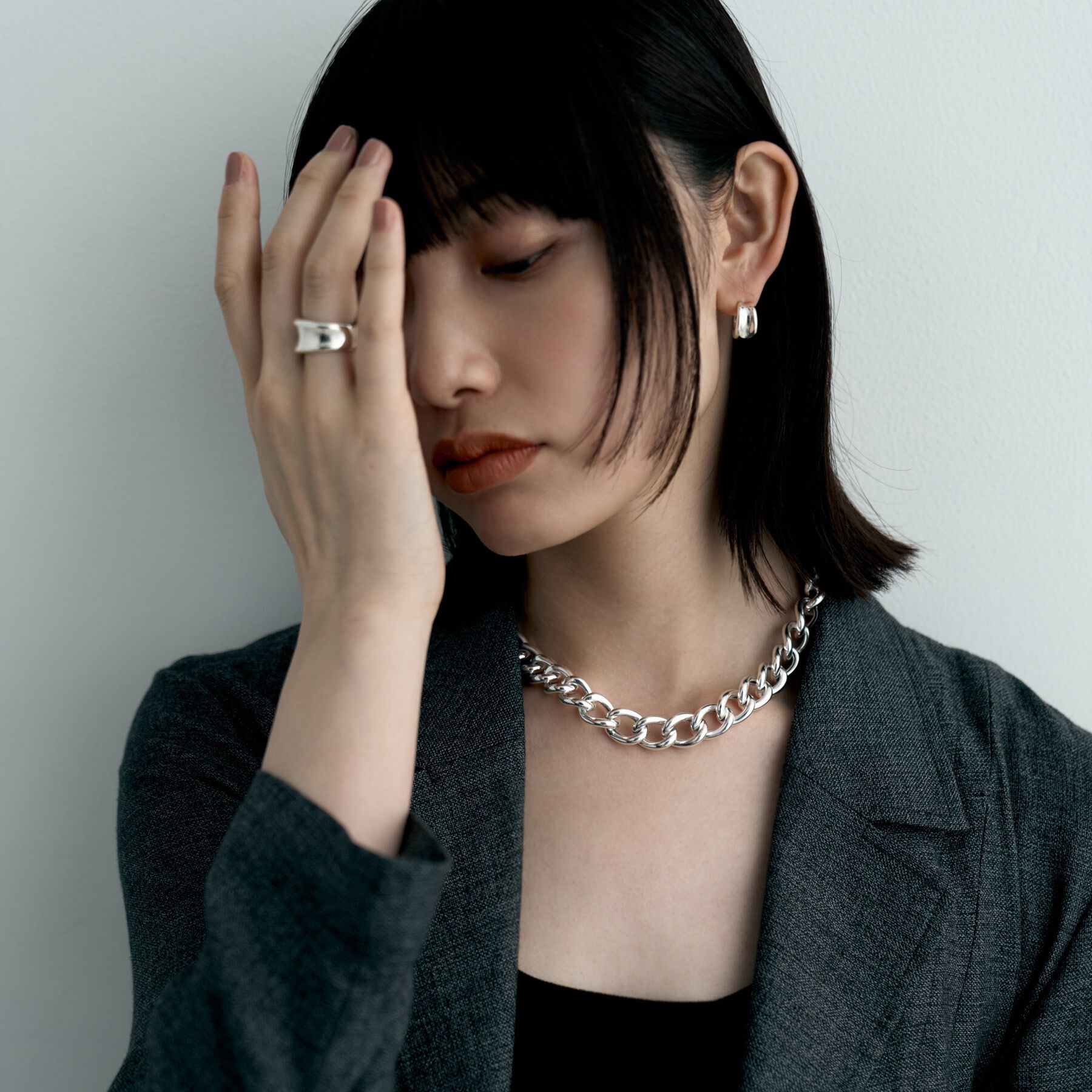 COCOSHNIK ONKITSCH「シルバー デザインチェーン ホロウボリュームカーブネックレス」|ネックレス|