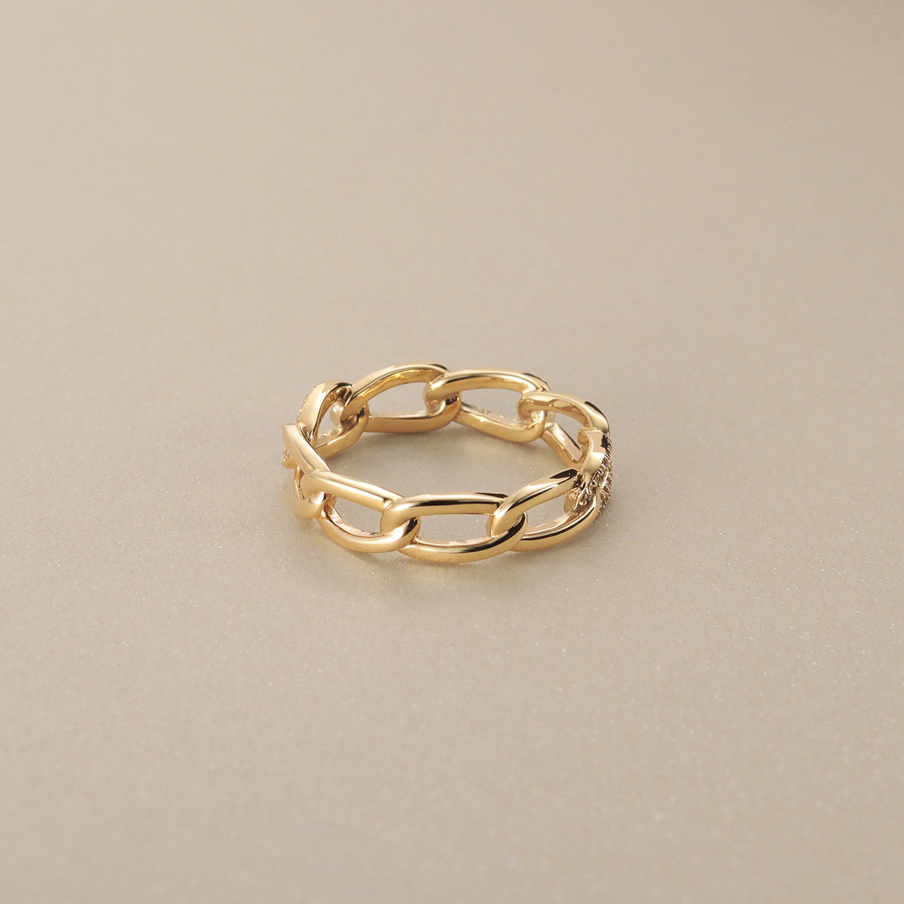 COCOSHNIK「K10ダイヤモンド キヘイチェーンモチーフ リング」|リング|