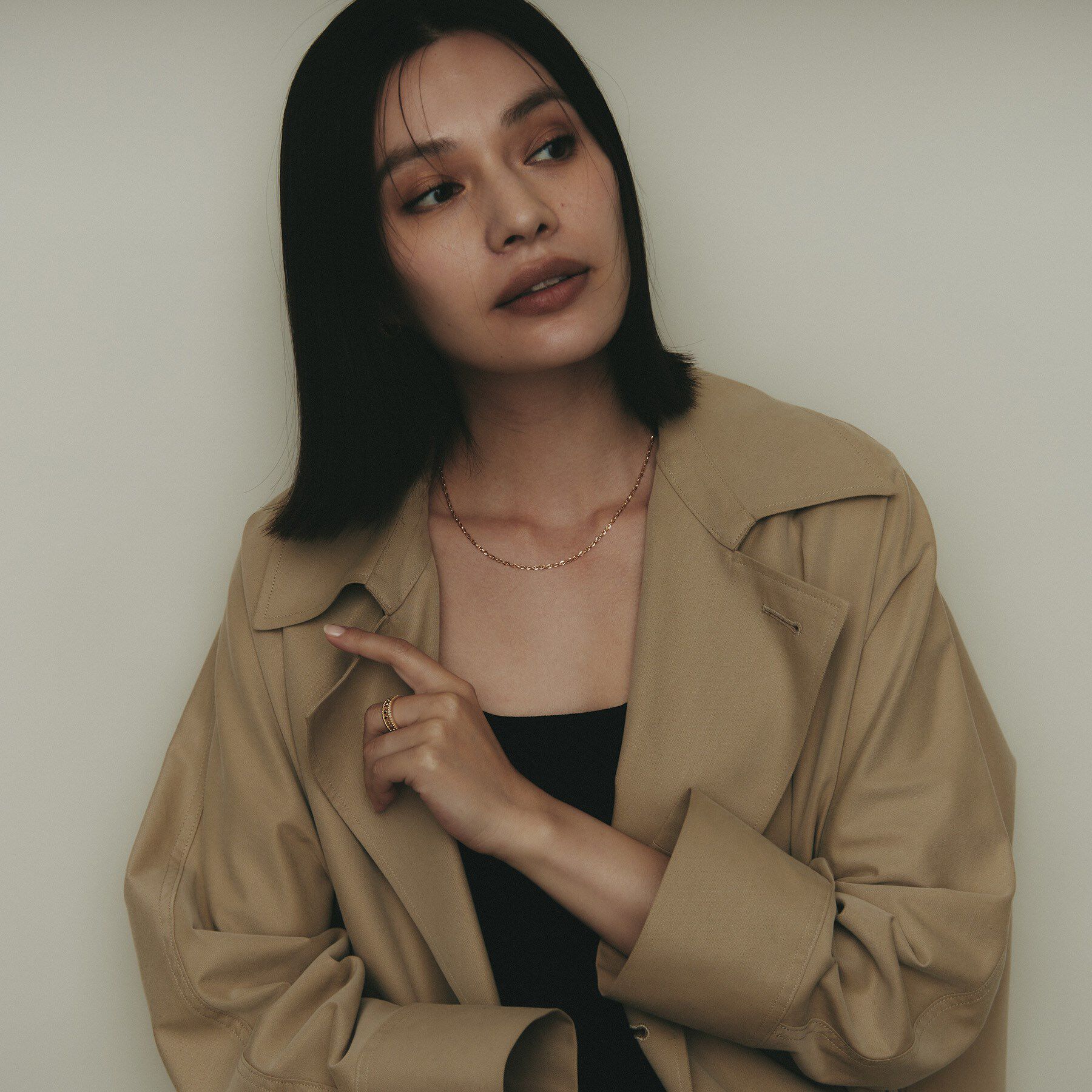 COCOSHNIK「K18角線スクリュー ネックレス」|ネックレス|