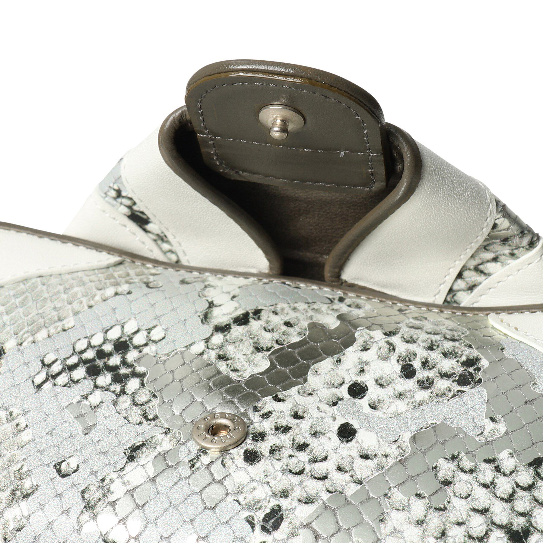 HIROKO HAYASHI「GOTICA（ゴティカ）マルチ財布」|財布|