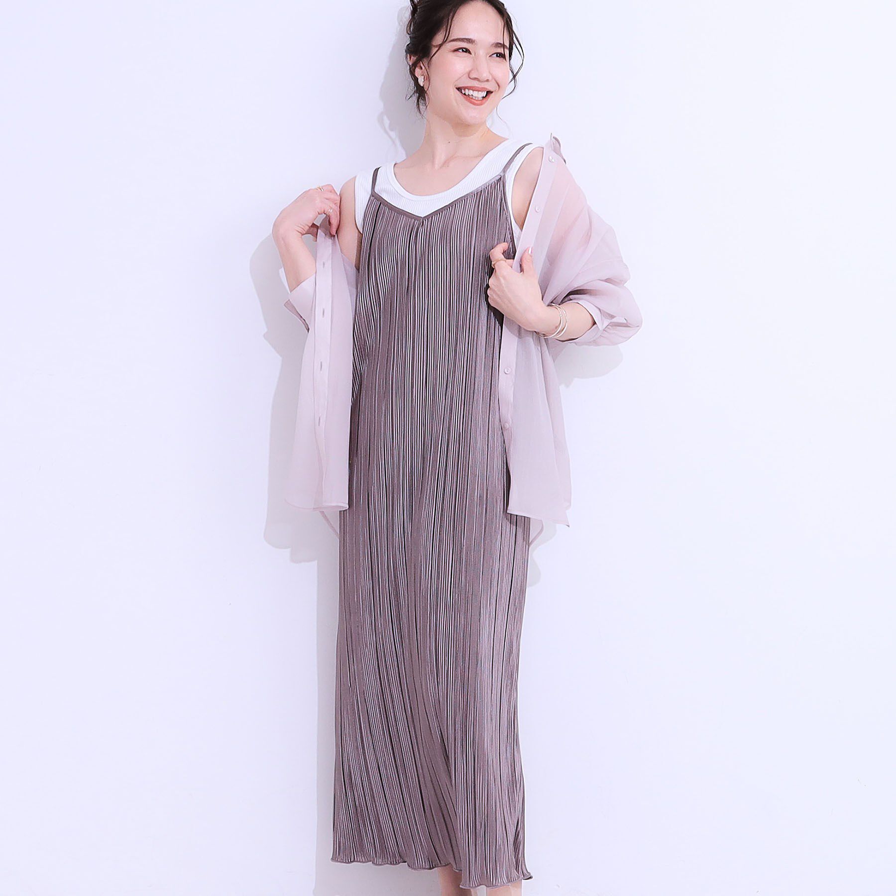 SHOO･LA･RUE「【S-LL】大人の楽ちんスタイルに プリーツキャミワンピース」|ワンピース|トープ(054)