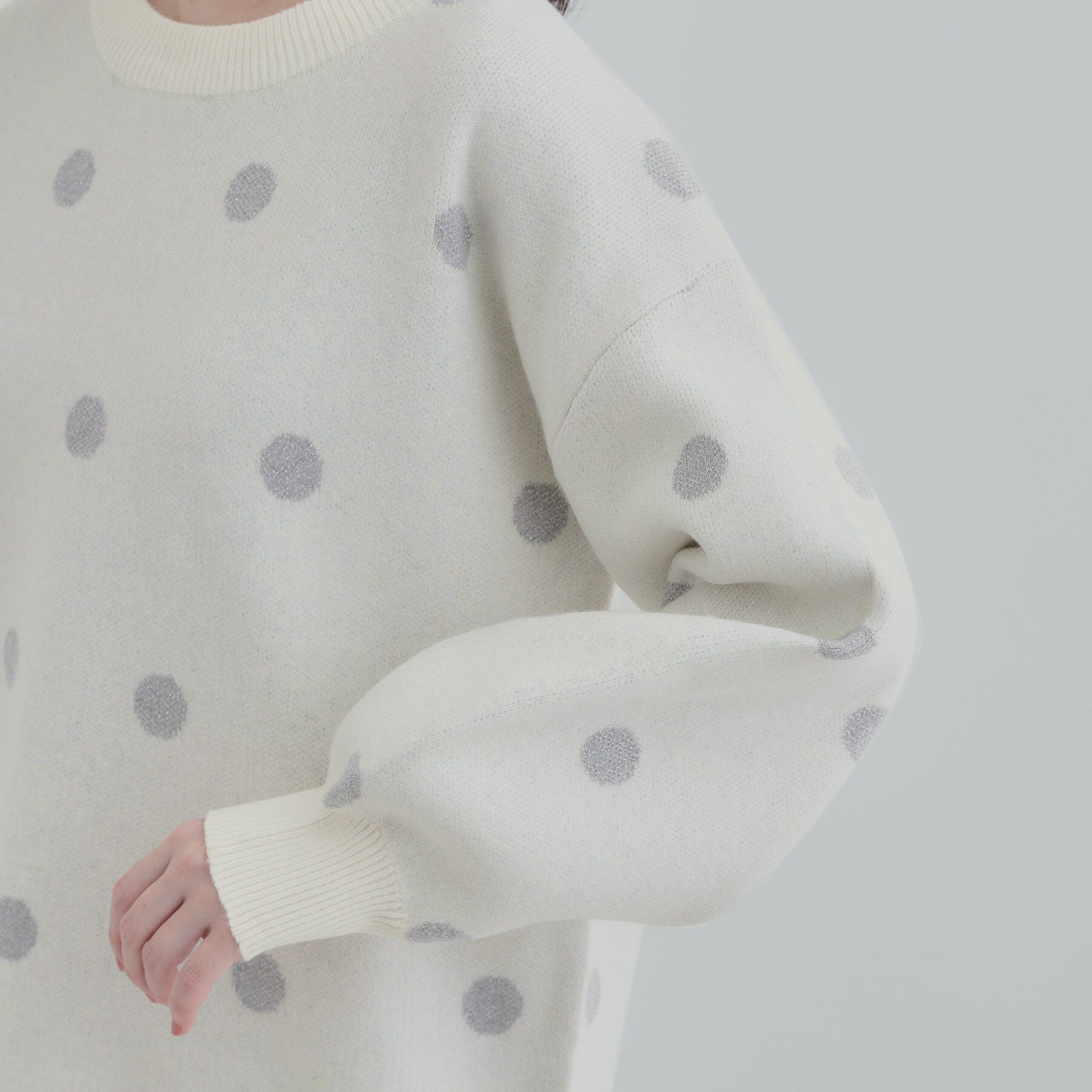 SHOO･LA･RUE「【S-LL/洗濯機可】　体系カバー出来る 大人のドット柄ニット」|ニット・セーター|