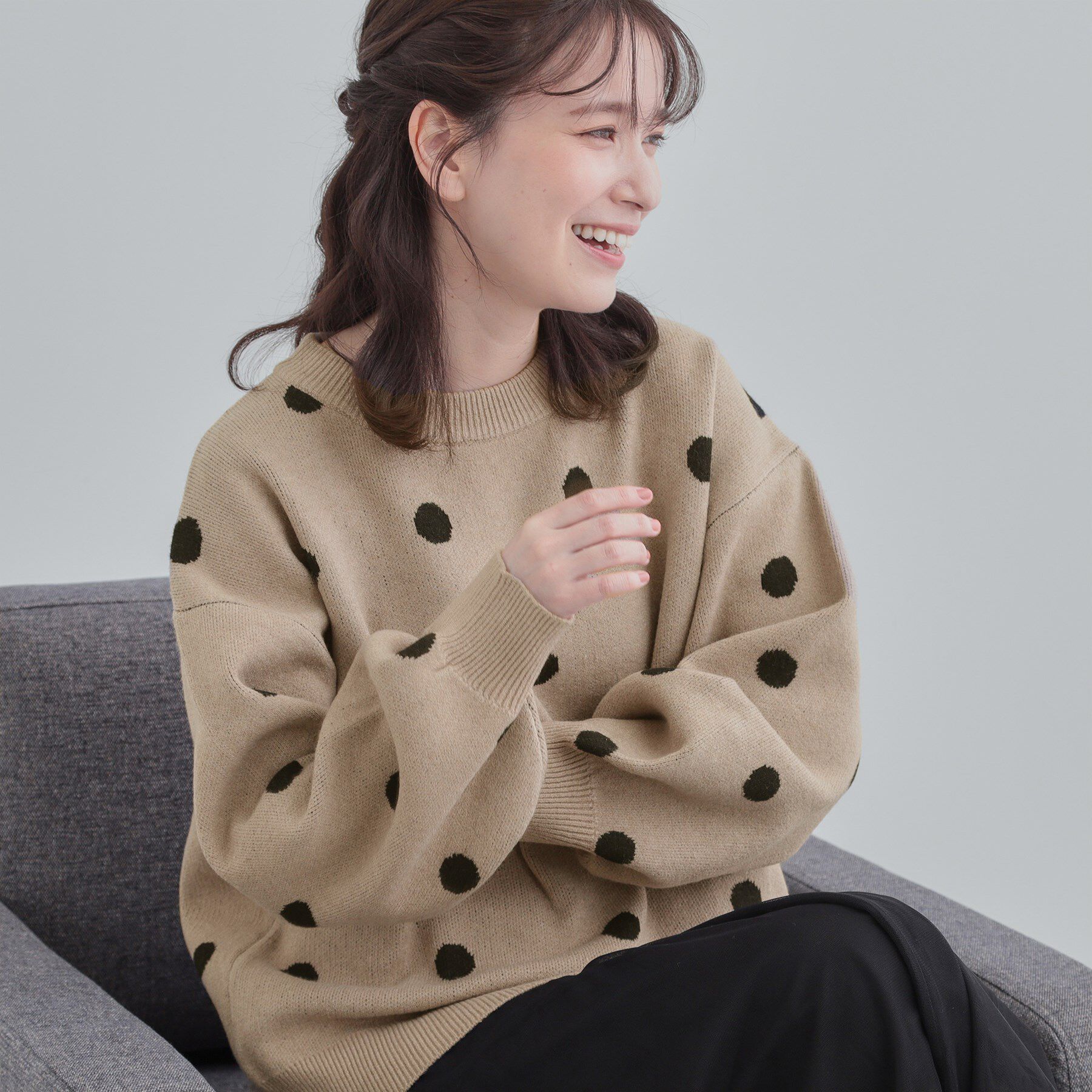 SHOO･LA･RUE「【S-LL/洗濯機可】　体系カバー出来る 大人のドット柄ニット」|ニット・セーター|ベージュ(052)