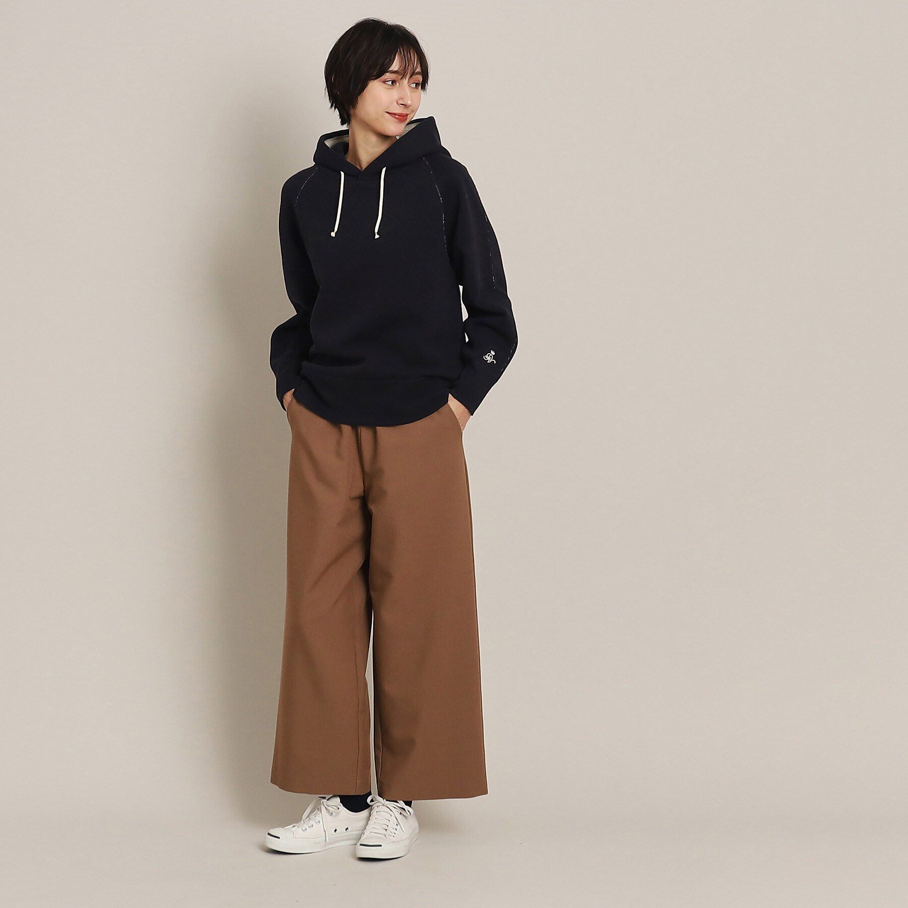 Dessin「【ユニセックス・日本製・洗える】吊り裏毛フーデッドスウェット」|パーカー|