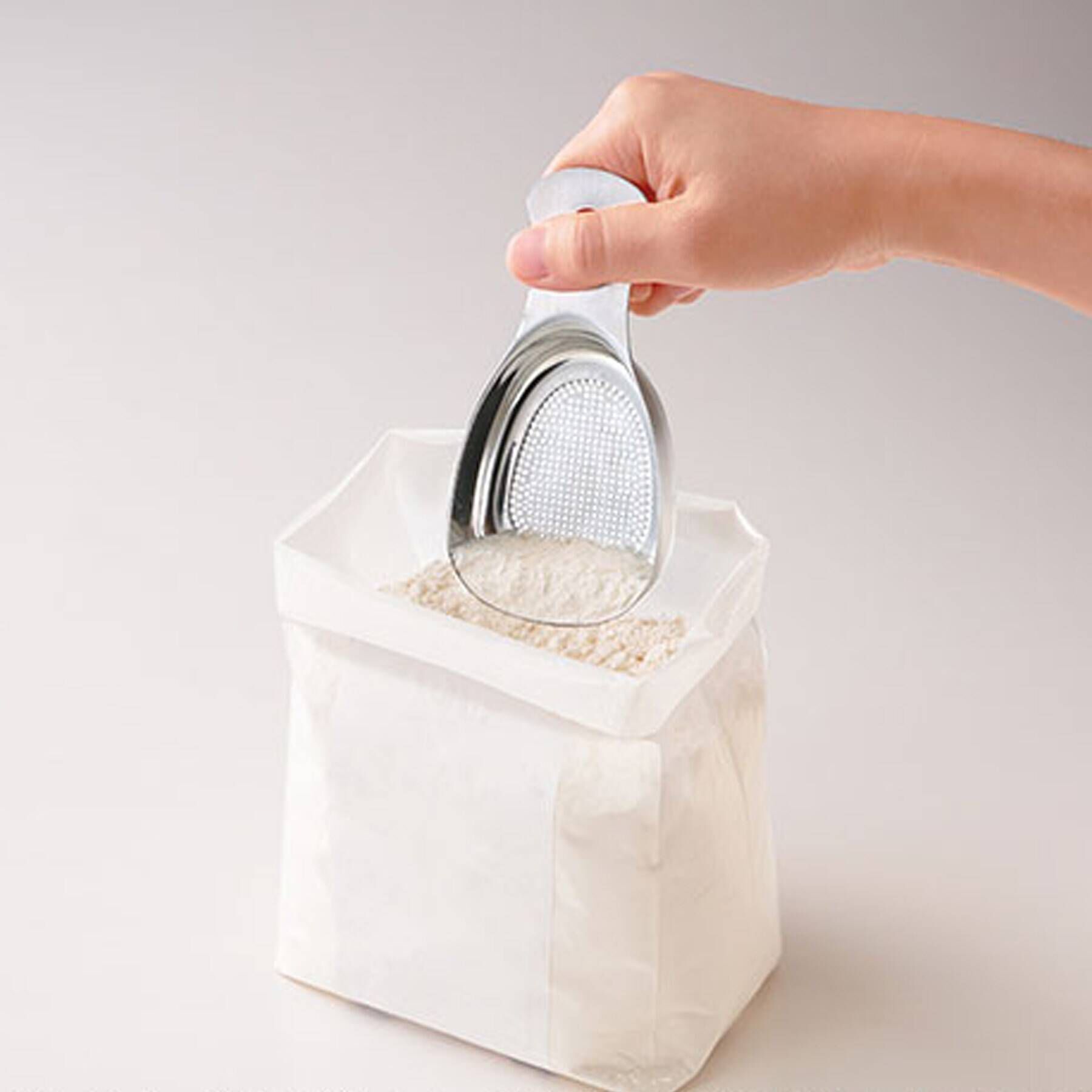 212 KITCHEN STORE「ステンレス粉ふりスプーン ＜marna マーナ＞」|食器・キッチングッズ|