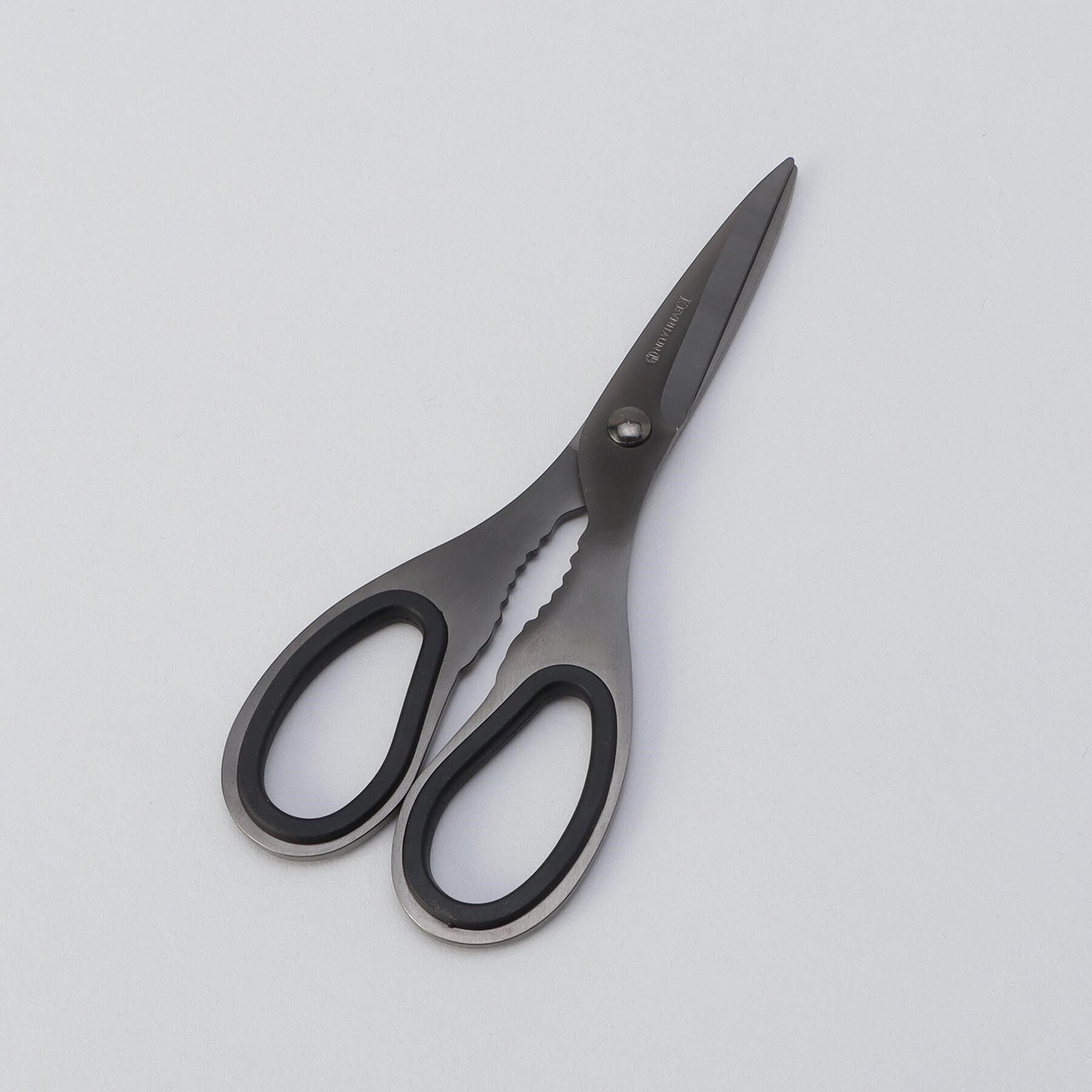 212 KITCHEN STORE「キッチンバサミ BK ＜KEVNHAUN ケヴンハウン＞」|食器・キッチングッズ|