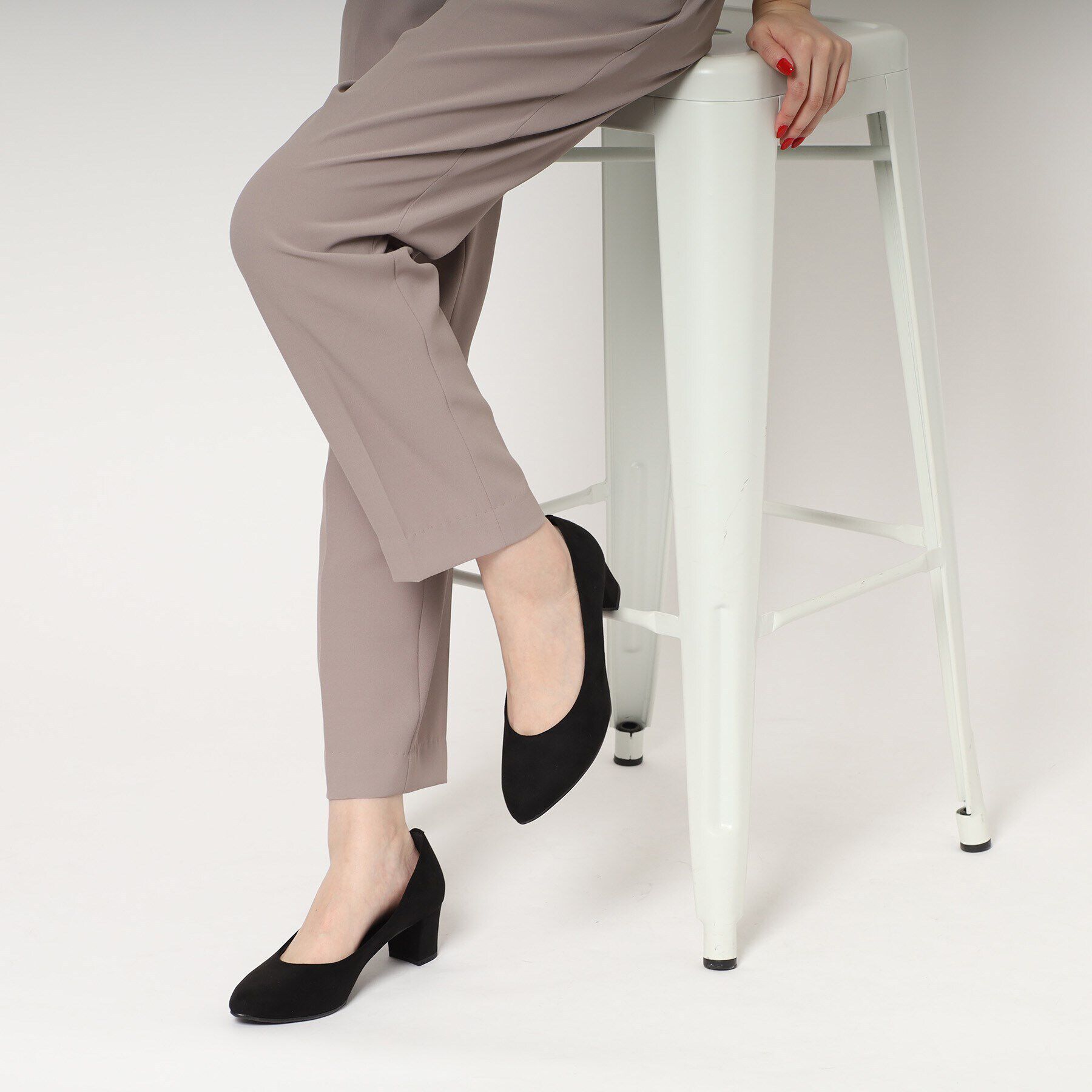 ESPERANZA「ブロックヒールアーモンドトゥパンプス」|パンプス|