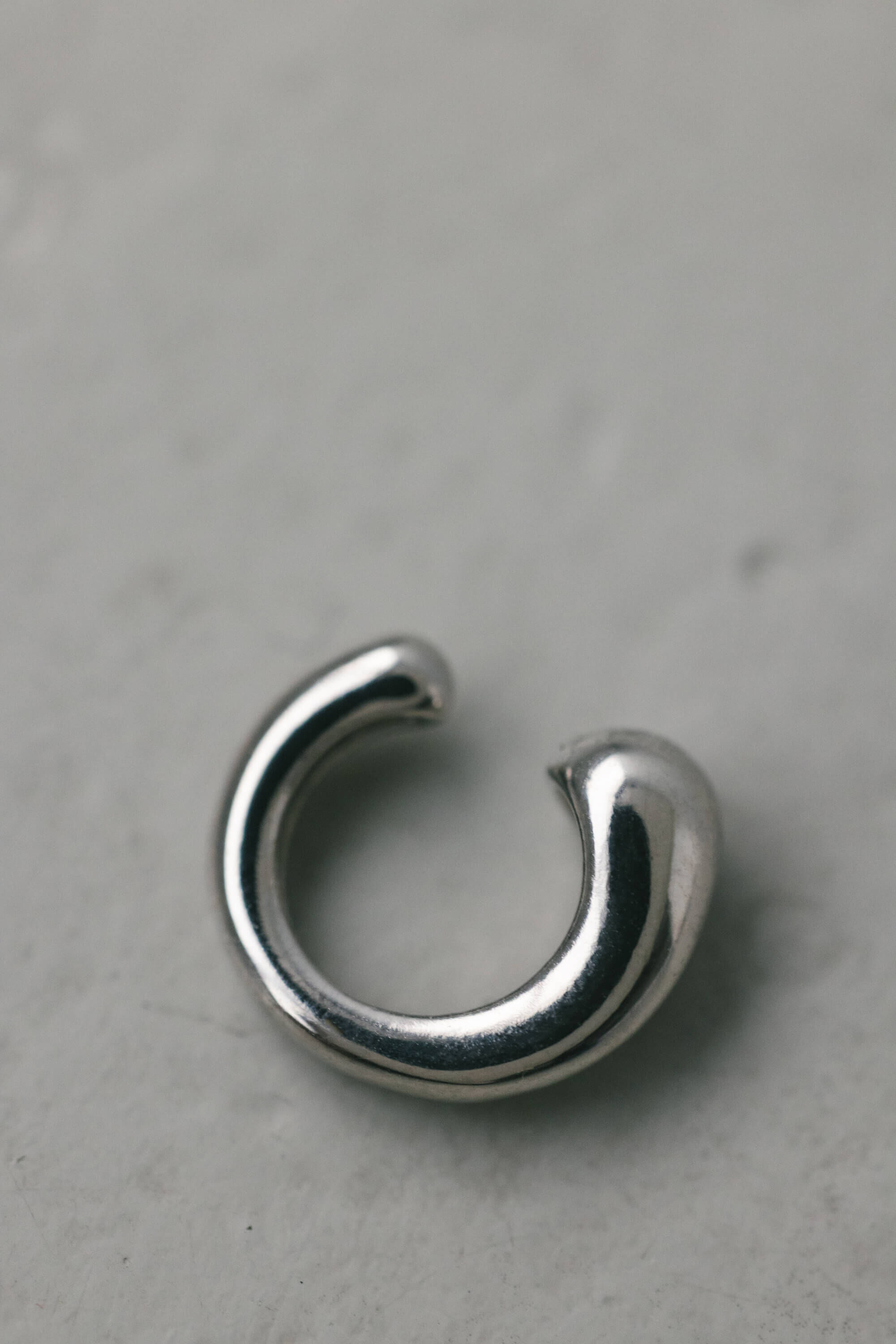 STYLEMIXER「ミニマルイヤーカフ」|ピアス|