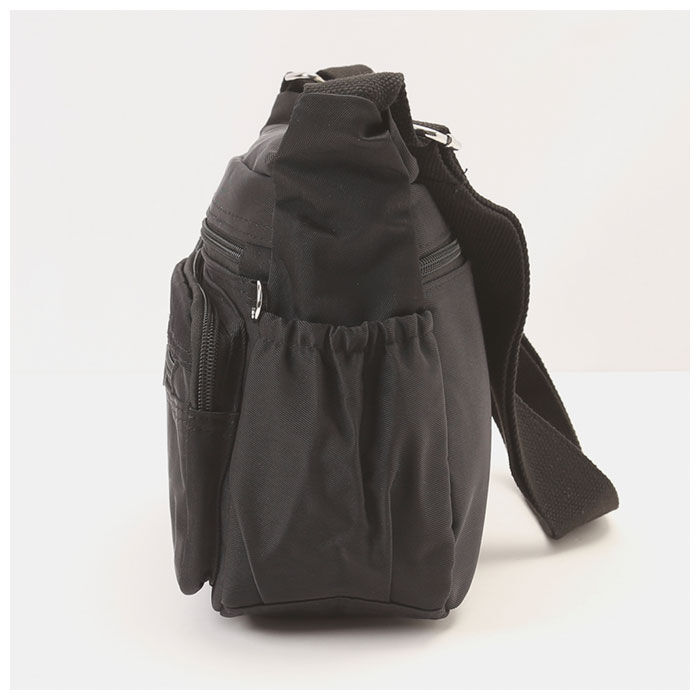 BACKYARD FAMILY「ショルダーバッグ レディース 通販 おしゃれ ナイロン 生地 斜めがけ 軽量 シンプル 無地」|ショルダー・メッセンジャー|