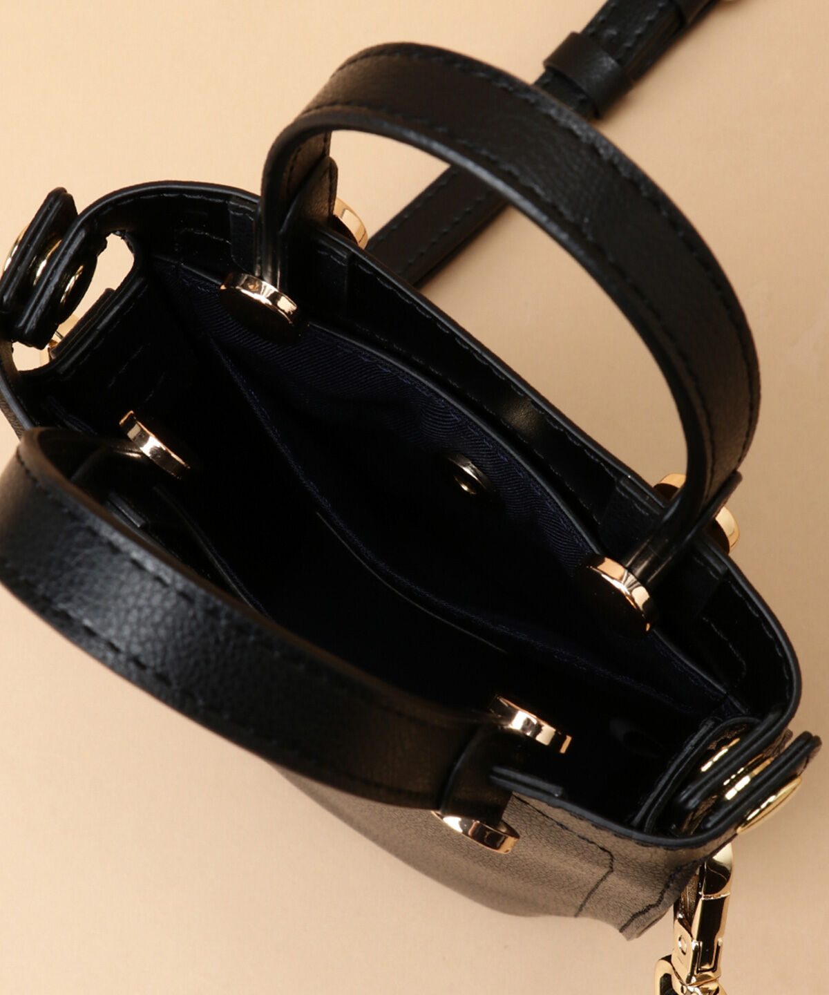 Samantha Thavasa「ミニチュア合皮ショルダーバッグ」|ショルダー・メッセンジャー|