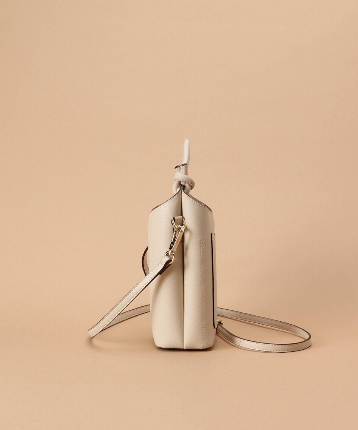 Samantha Thavasa「ボリュームデザイン ショルダーバッグ」|ショルダー・メッセンジャー|