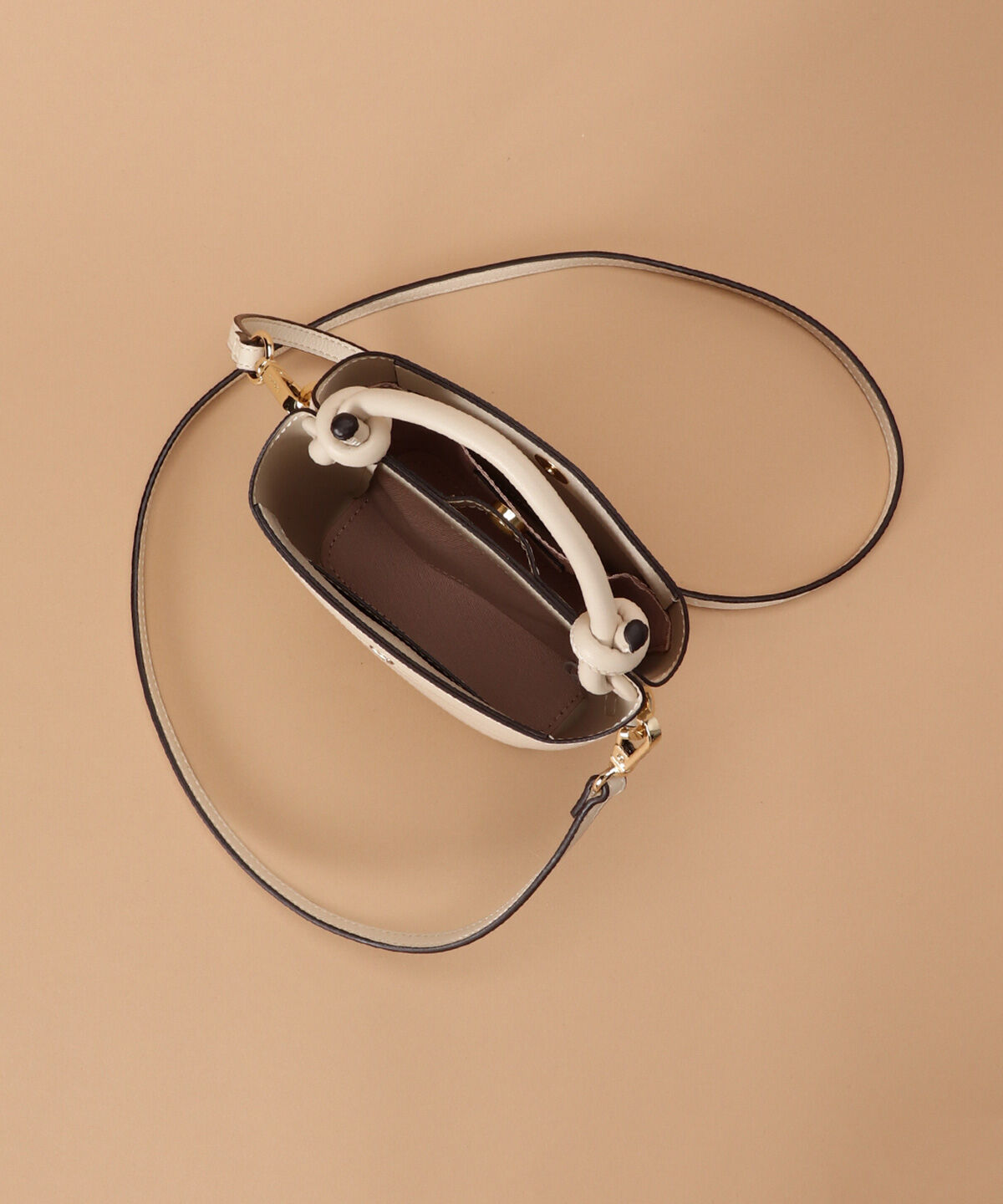 Samantha Thavasa「ボリュームデザイン ショルダーバッグ」|ショルダー・メッセンジャー|