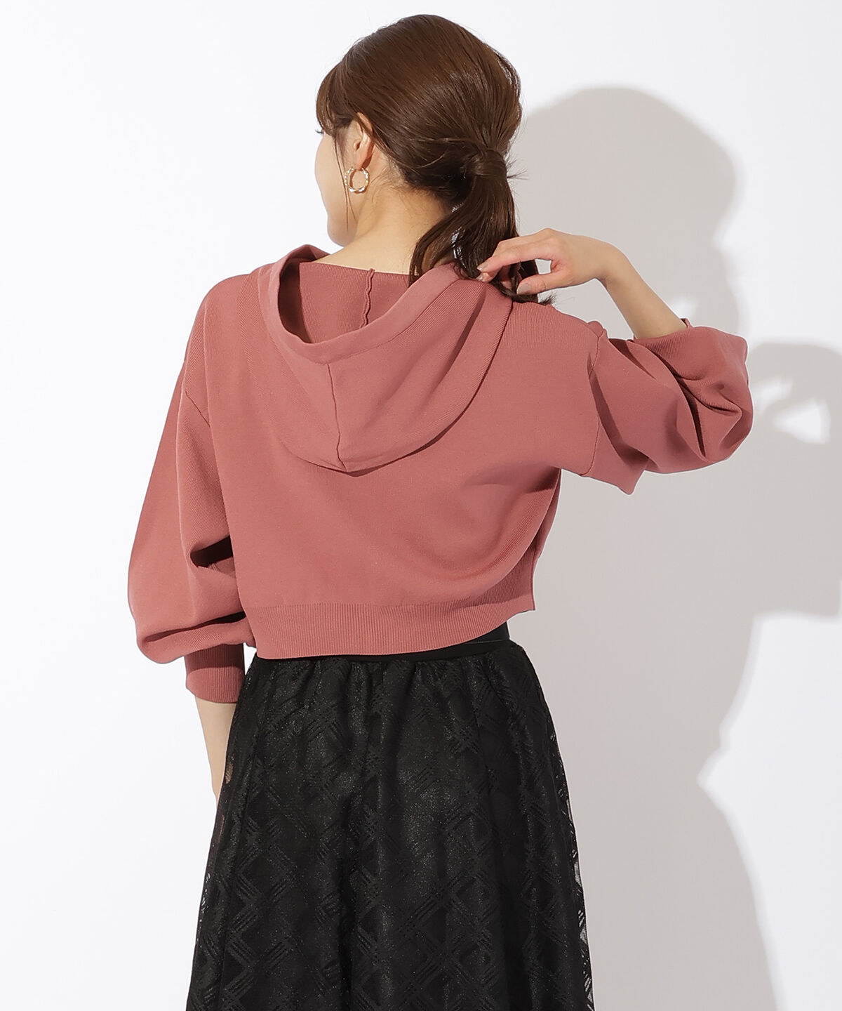 アンドクチュール「ニットクロップド丈ジップパーカー」|パーカー|