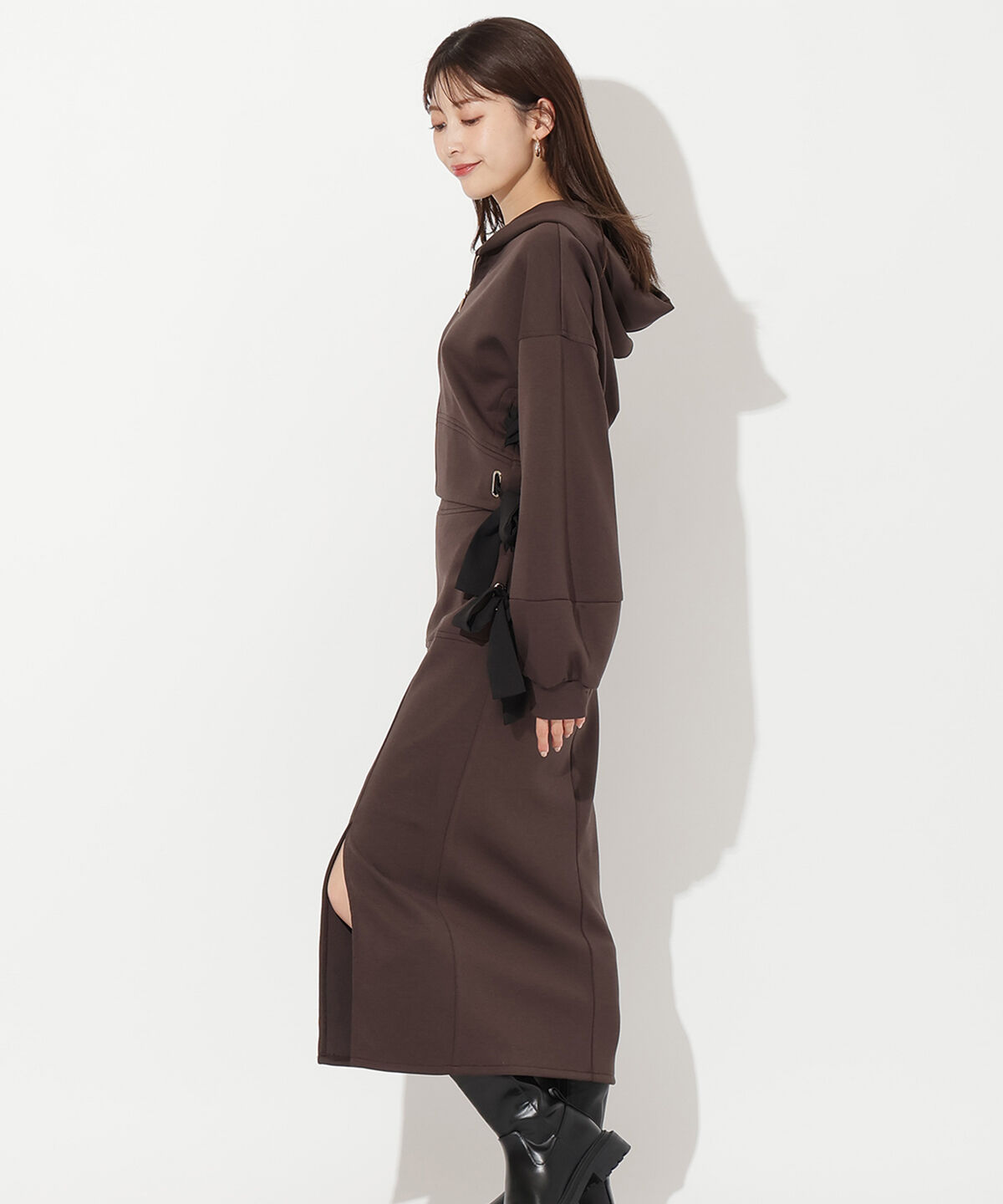 アンドクチュール「ダンボールポンチパーカーセットアップ」|ワンピース|