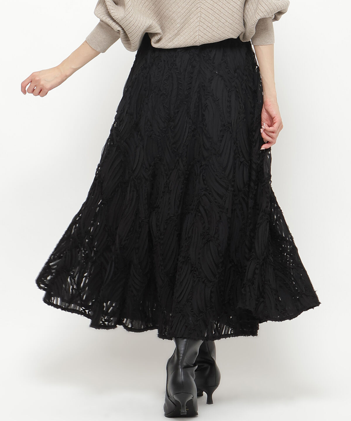 アンドクチュール「ウエストリブコード刺しゅうロングスカート」|フレア|