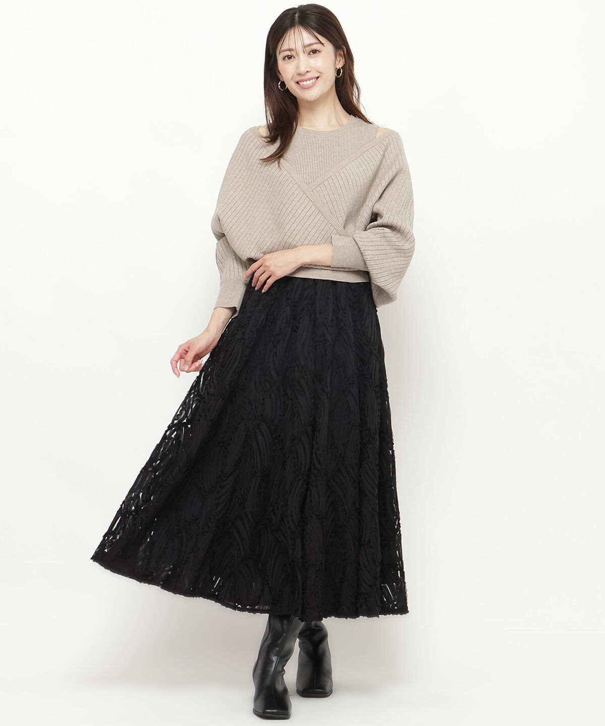 アンドクチュール「ウエストリブコード刺しゅうロングスカート」|フレア|
