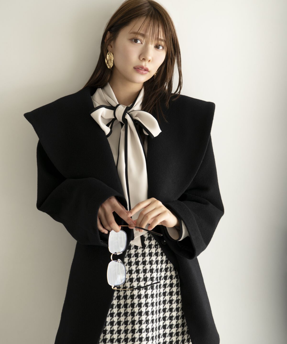 アンドクチュール「ウールビーバーショールカラーショートコート」|ダウン|ブラック