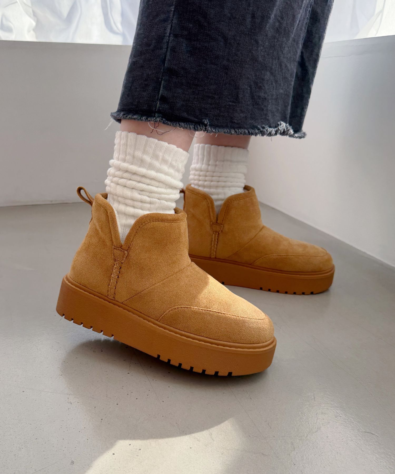 ORiental TRaffic「●2025秋冬新作●【 軽量 】 サイドスリット 厚底 ムートン ショートブーツ /51425 防寒」|ショートブーツ|