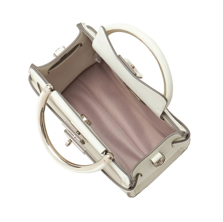 ダイアナ「バッグ　IZ5221」|ハンドバッグ|