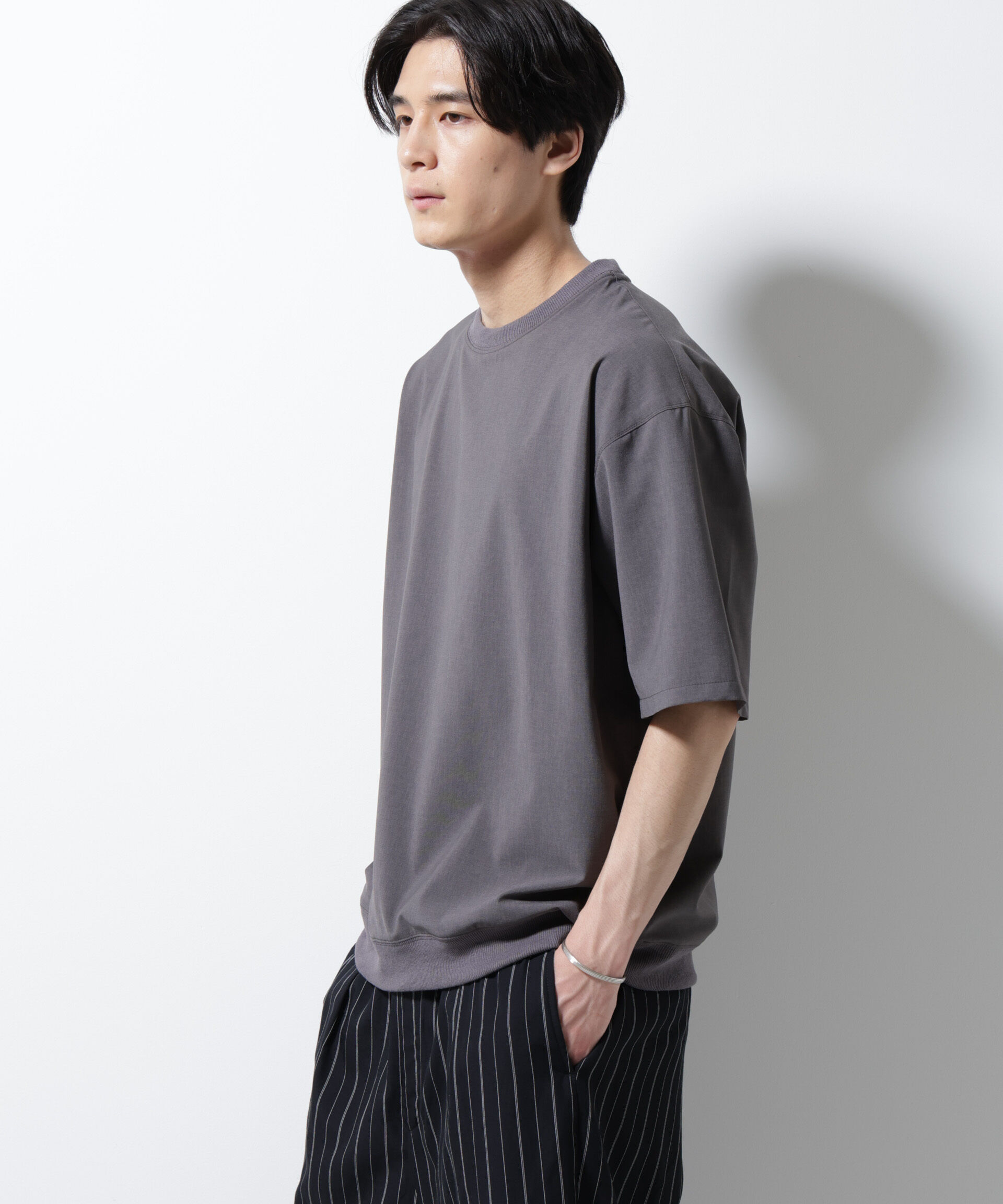 nano･universe「エアリーストレッチ布帛Tシャツ」|シャツ・ブラウス|