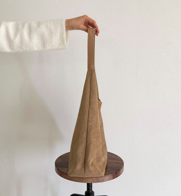 fredy emue「フェイクスエードトライアングルバッグ」|トートバッグ|