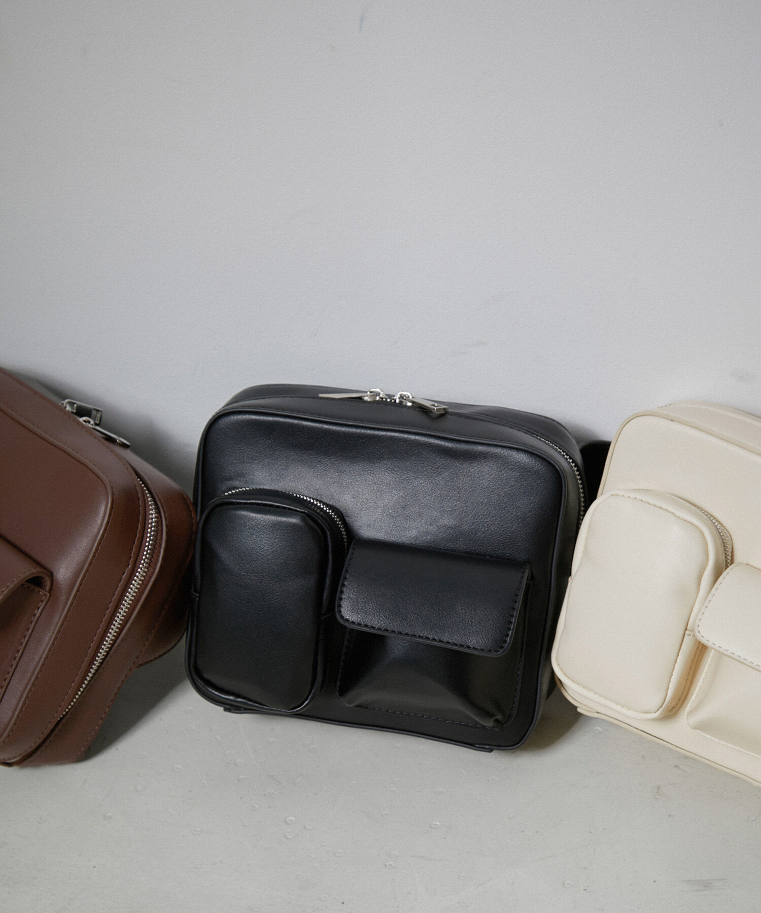 SALON adam et rope'「Cameraボディーバッグ」|その他|